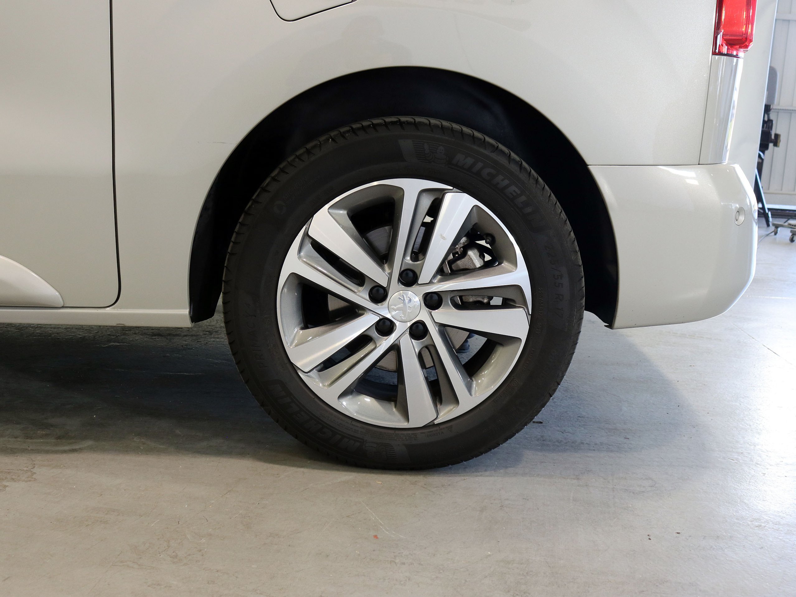 Foto Peugeot Traveller 45