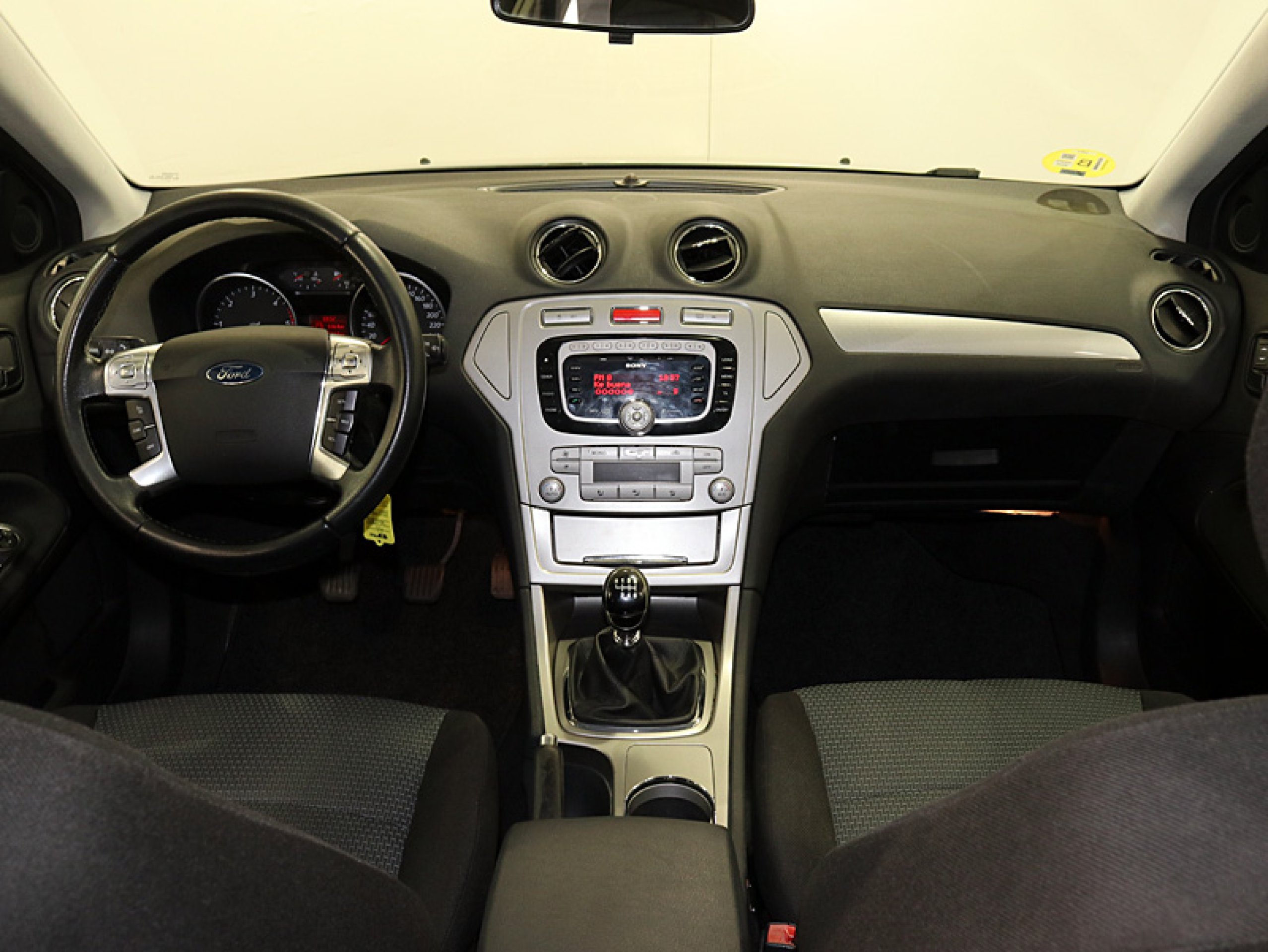 Foto Ford Mondeo 15