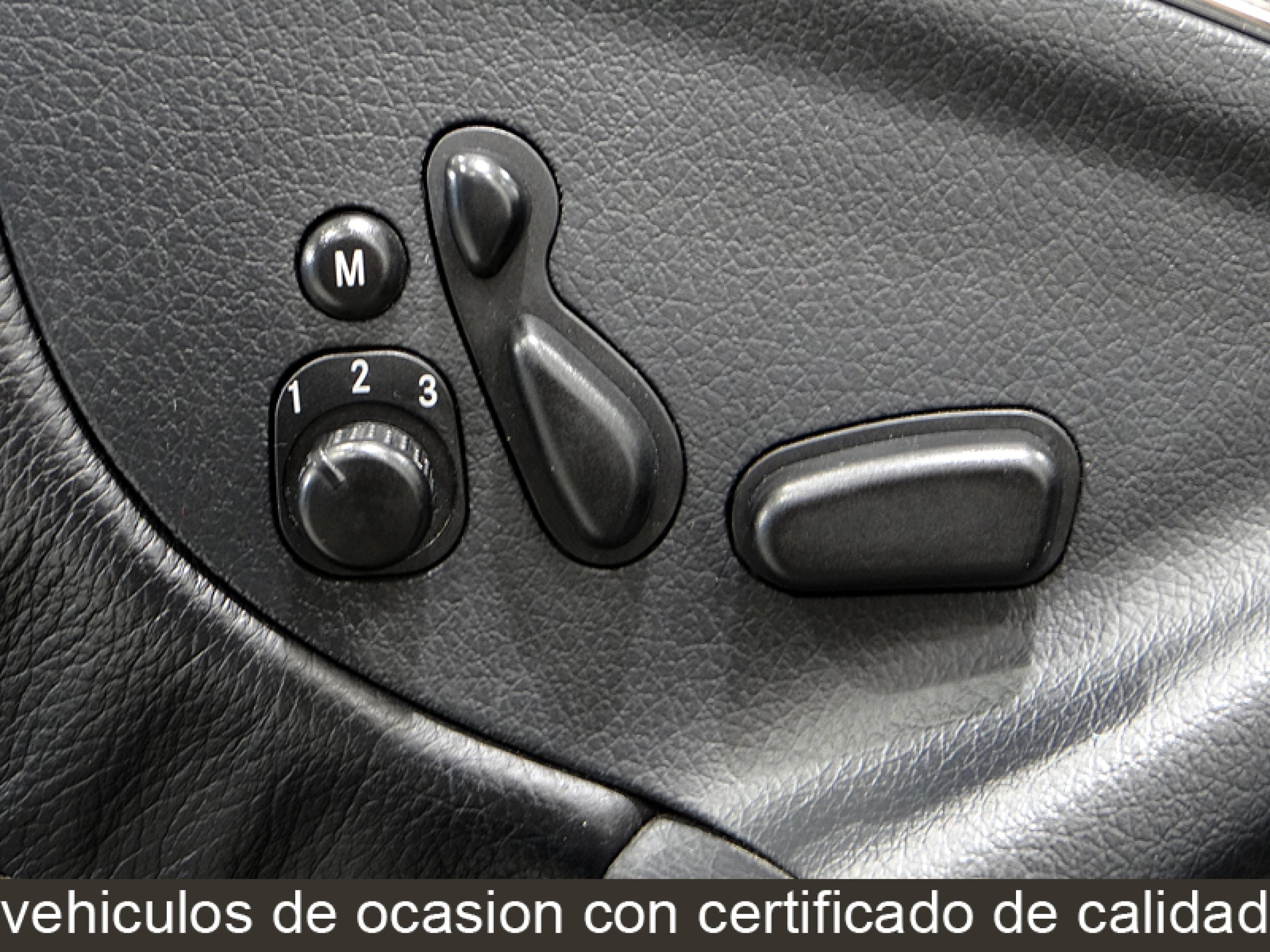 Foto Mercedes-Benz CLK 350 36