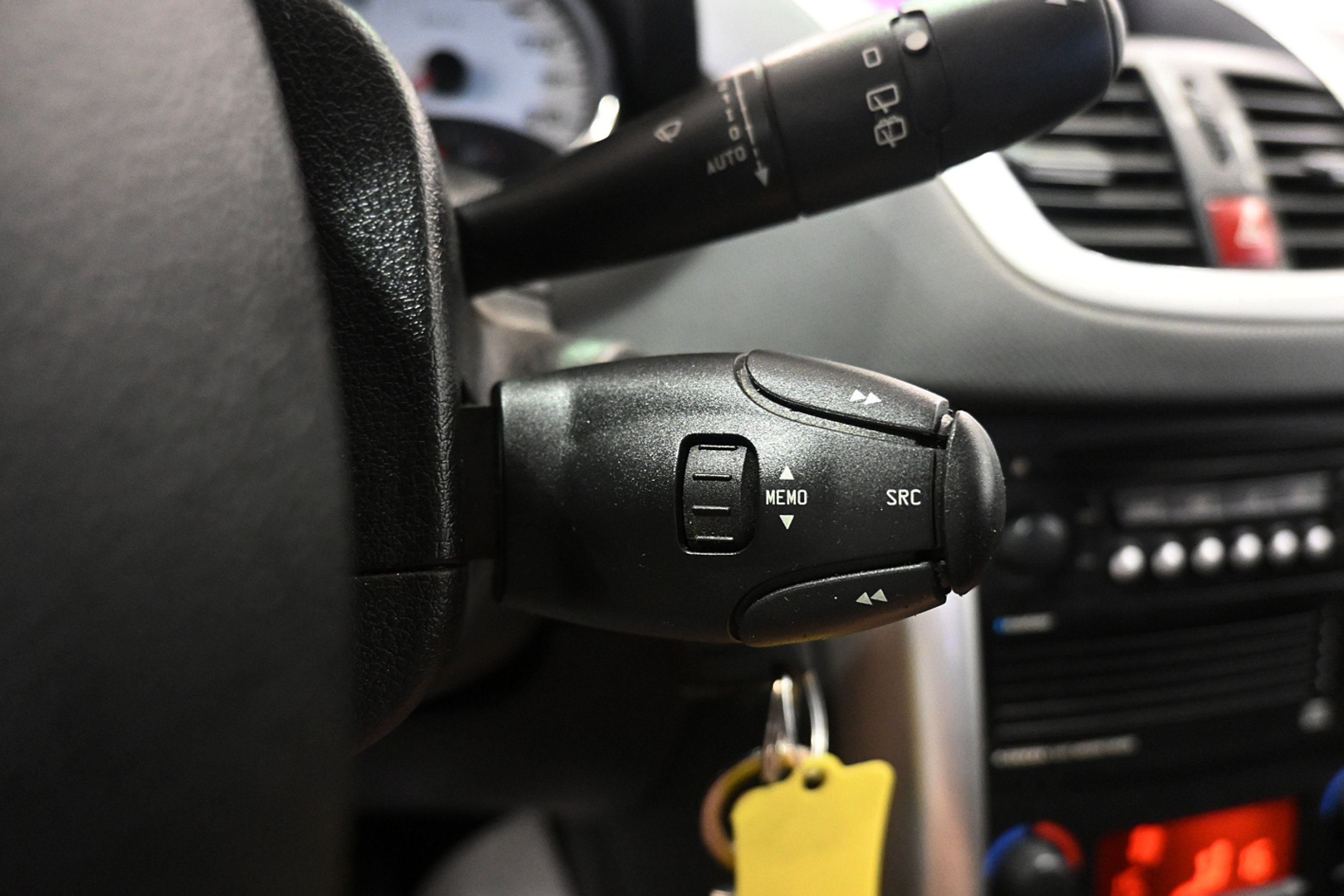 Foto Peugeot 207 22