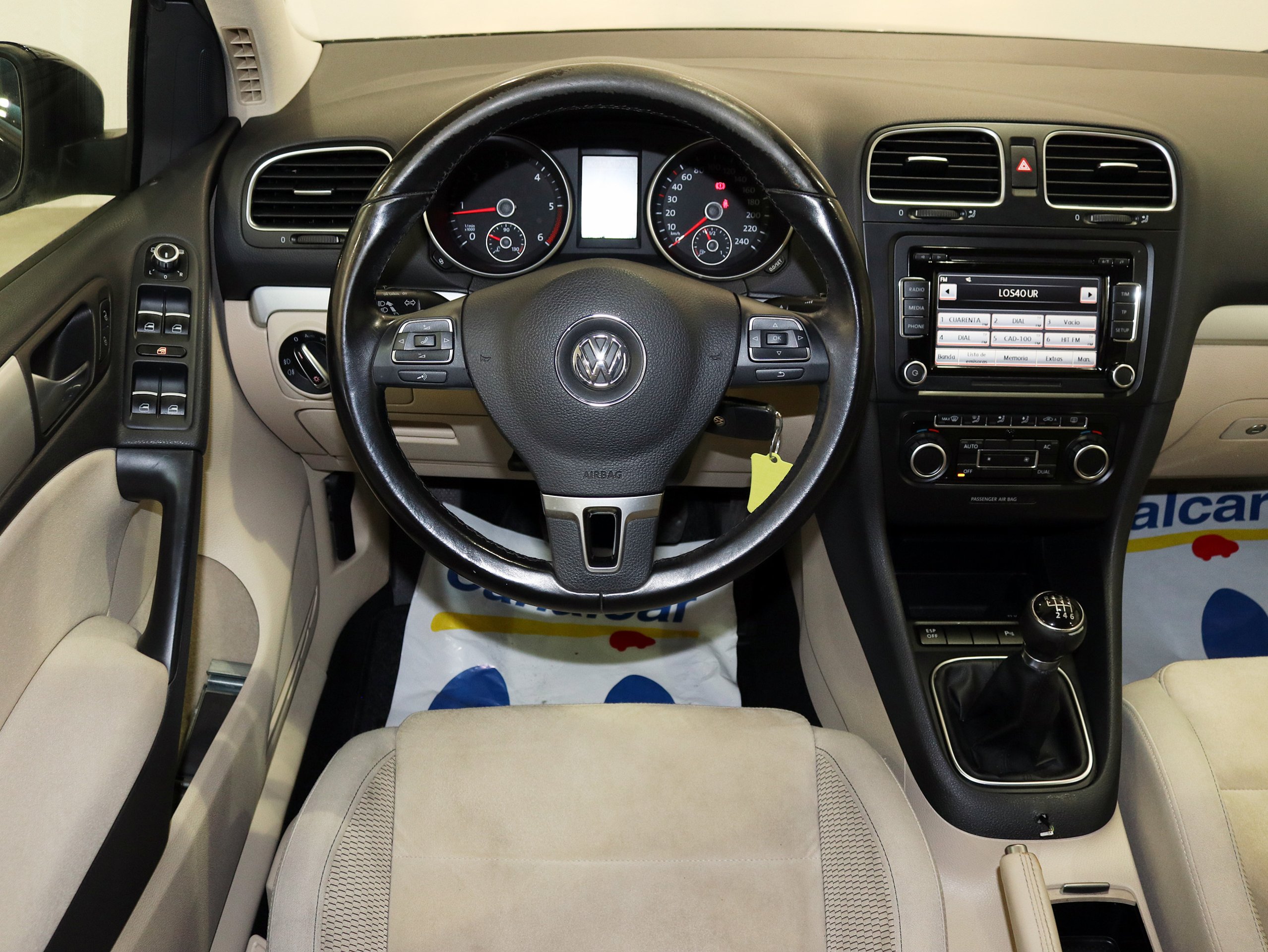 Foto Volkswagen Golf 16