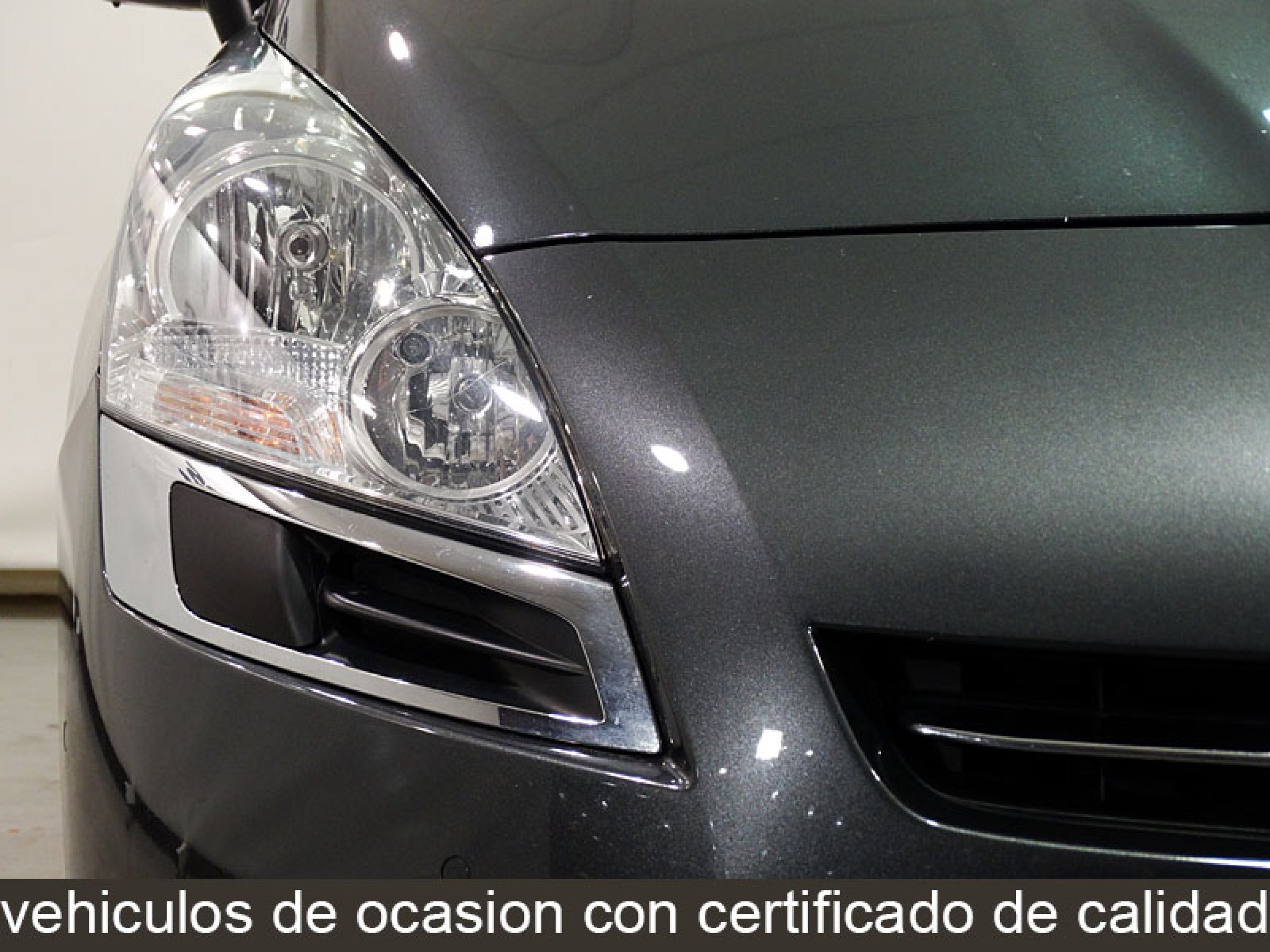 Foto Peugeot 5008 18