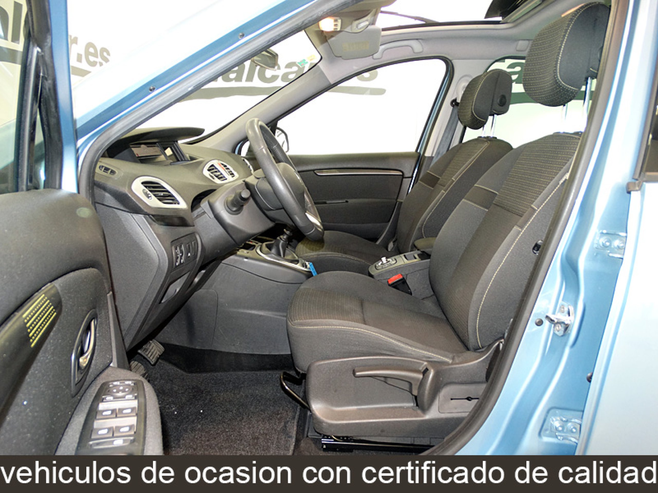 Foto Renault Scenic 16