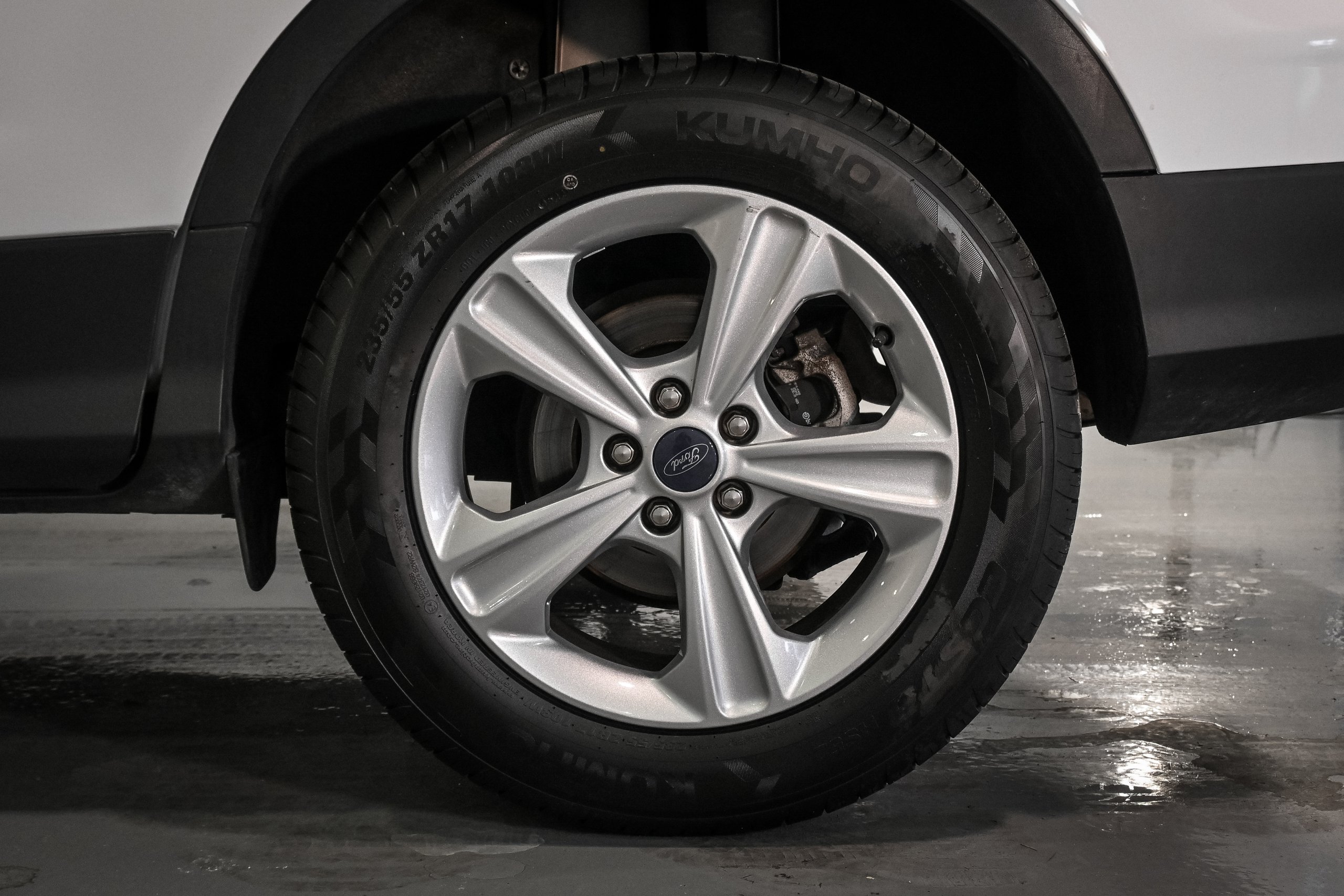 Foto Ford Kuga 34
