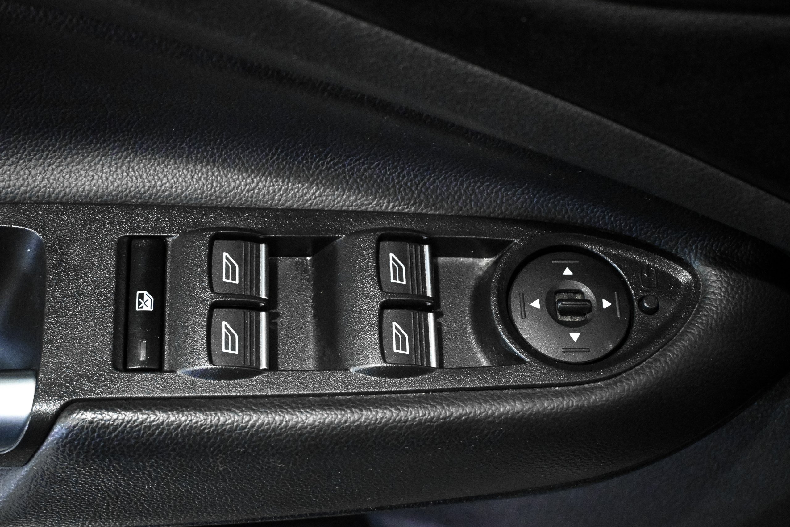 Foto Ford Kuga 31