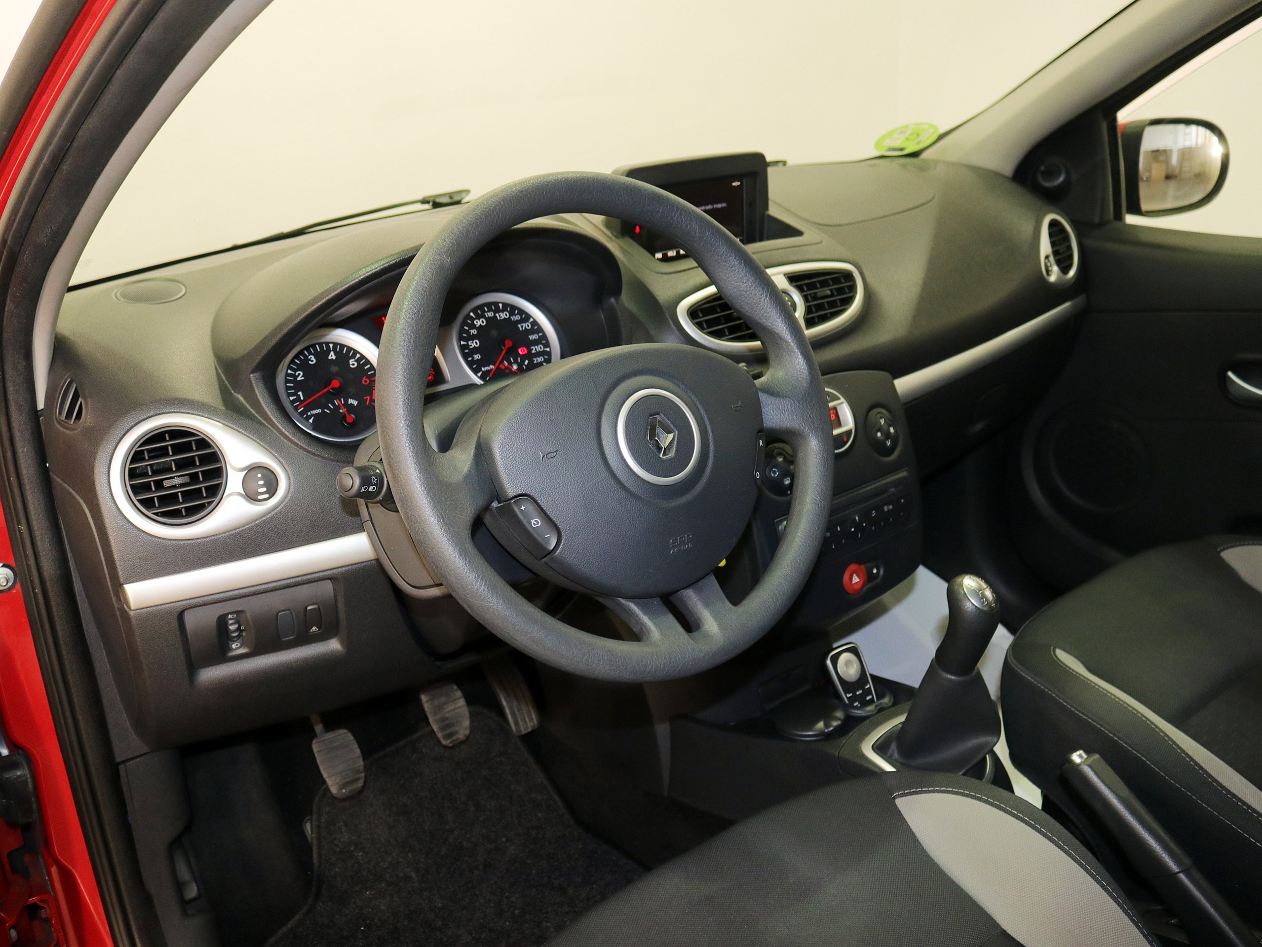 Foto Renault Clio 19