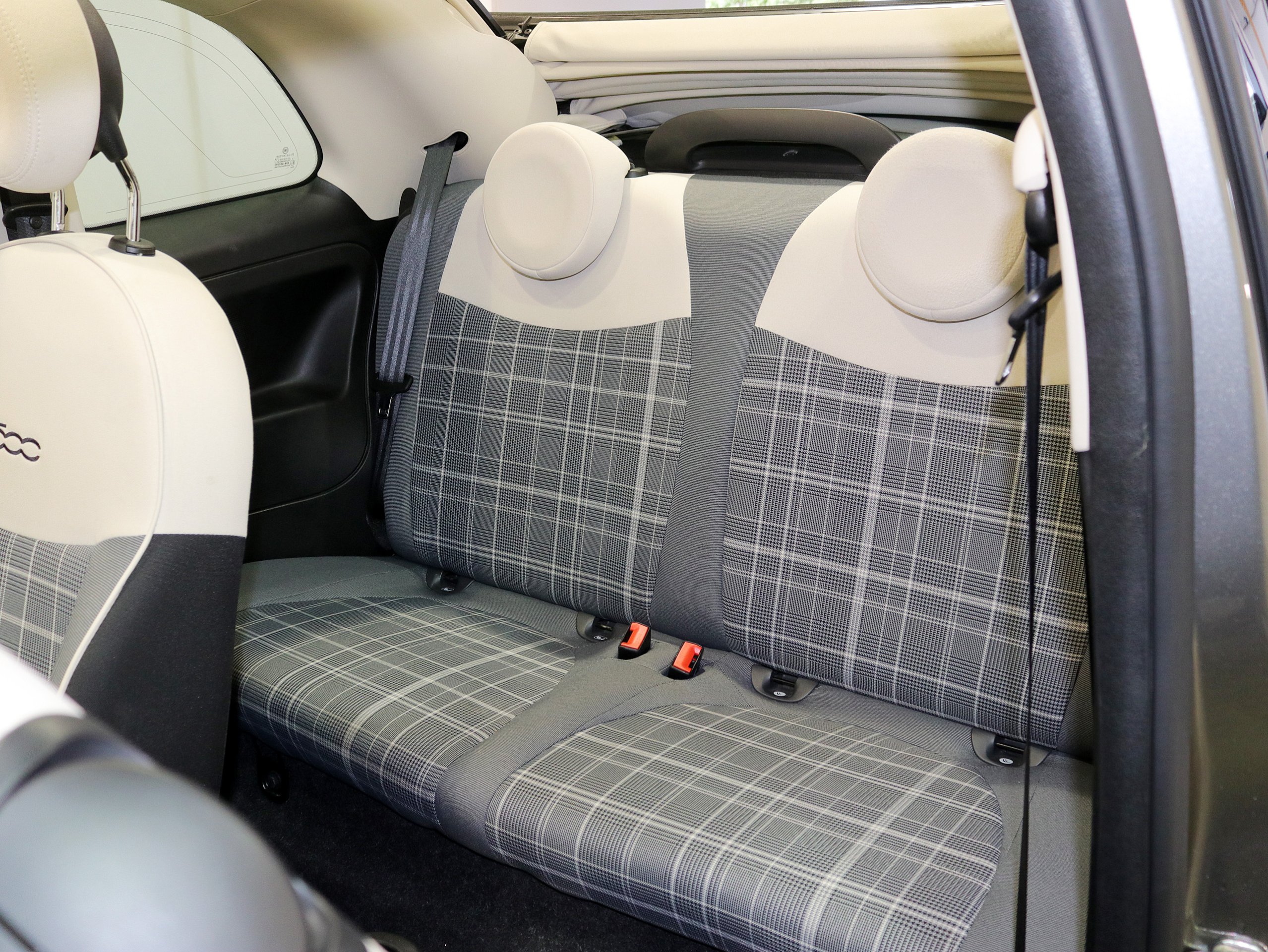 Foto Fiat 500C 17