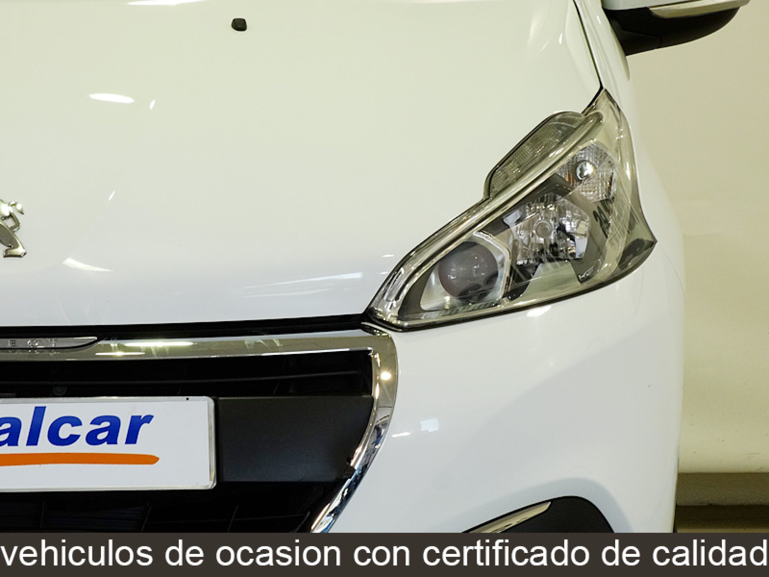 Foto Peugeot 208 12