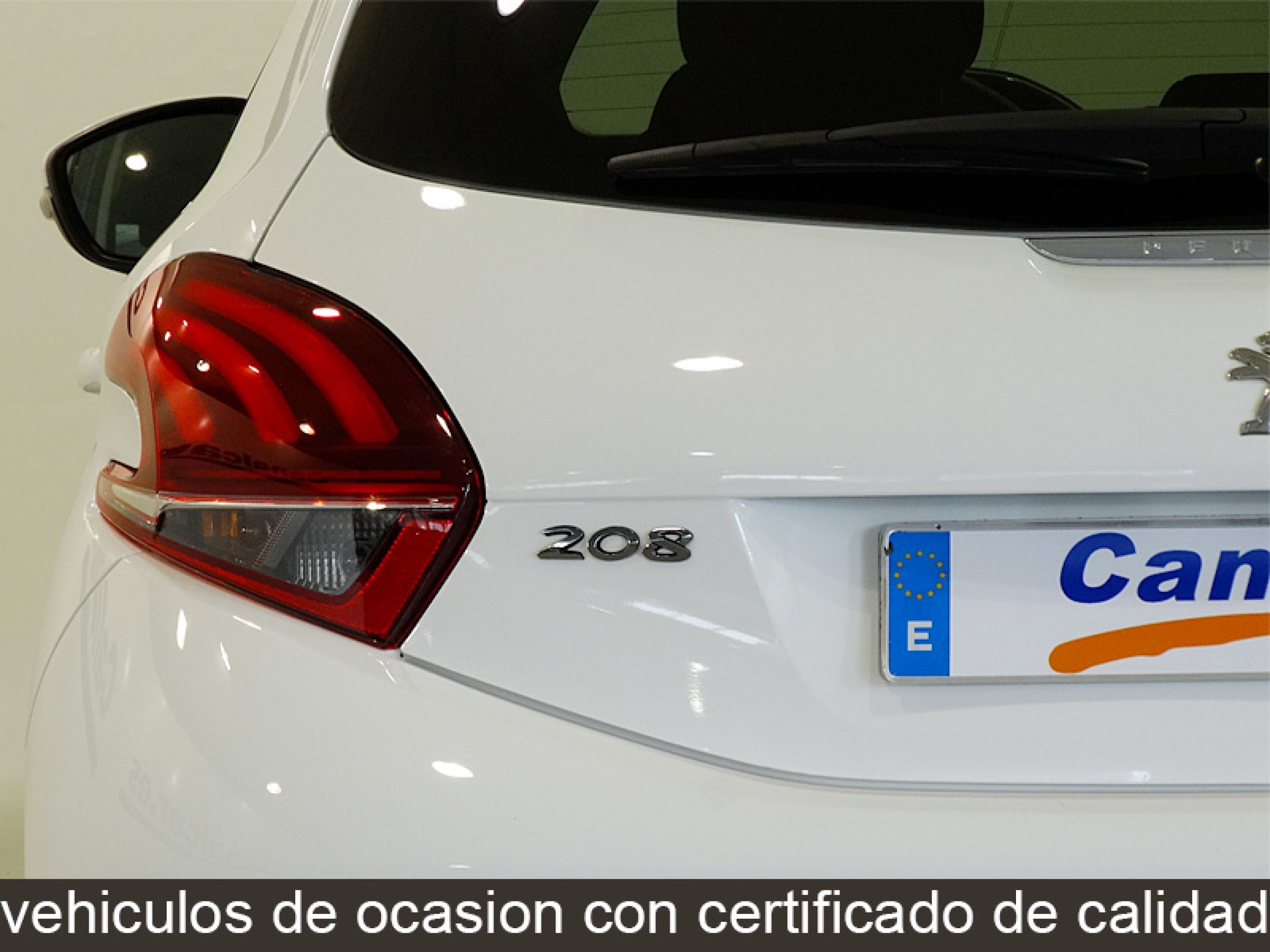 Foto Peugeot 208 13