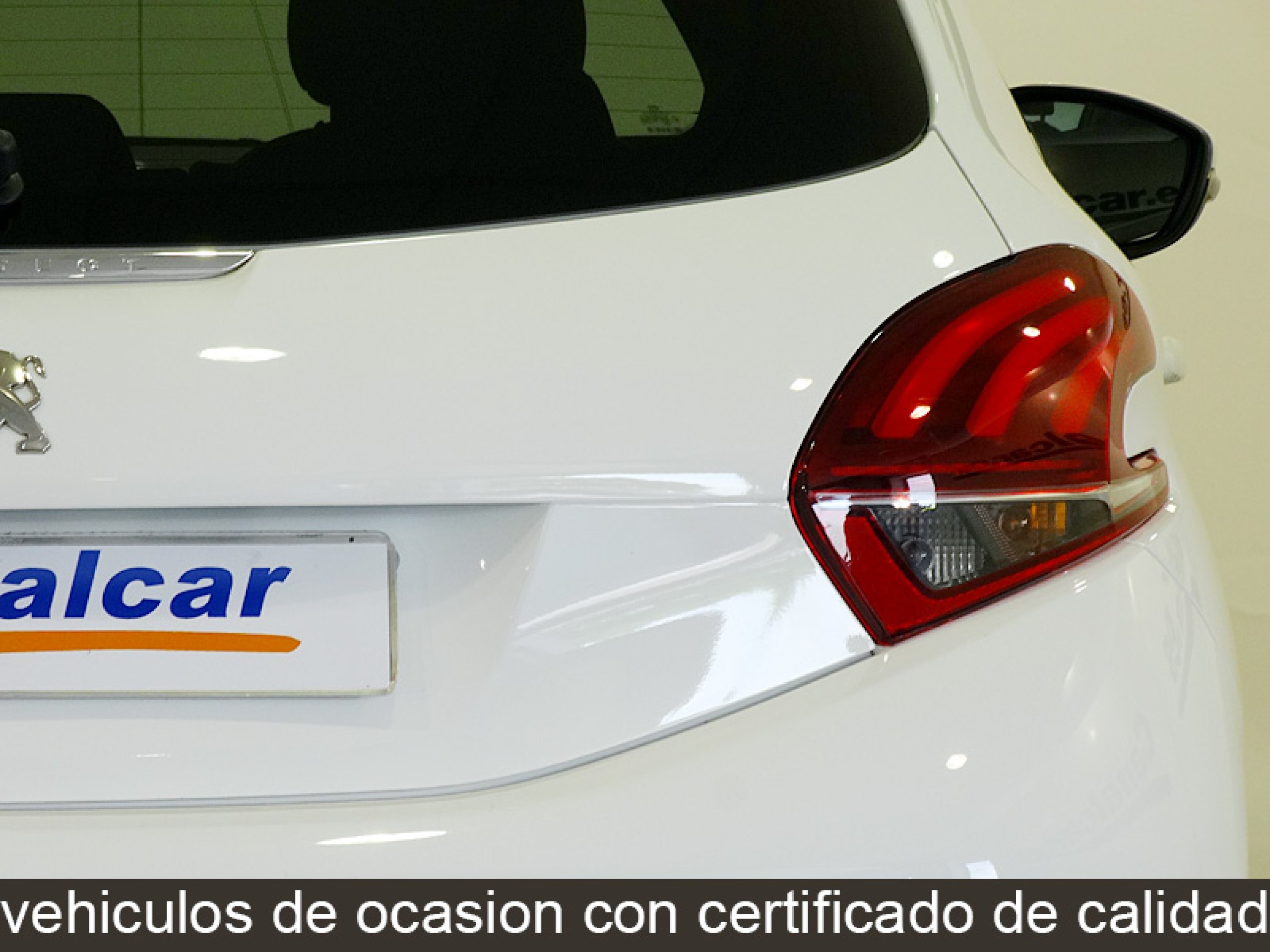 Foto Peugeot 208 14