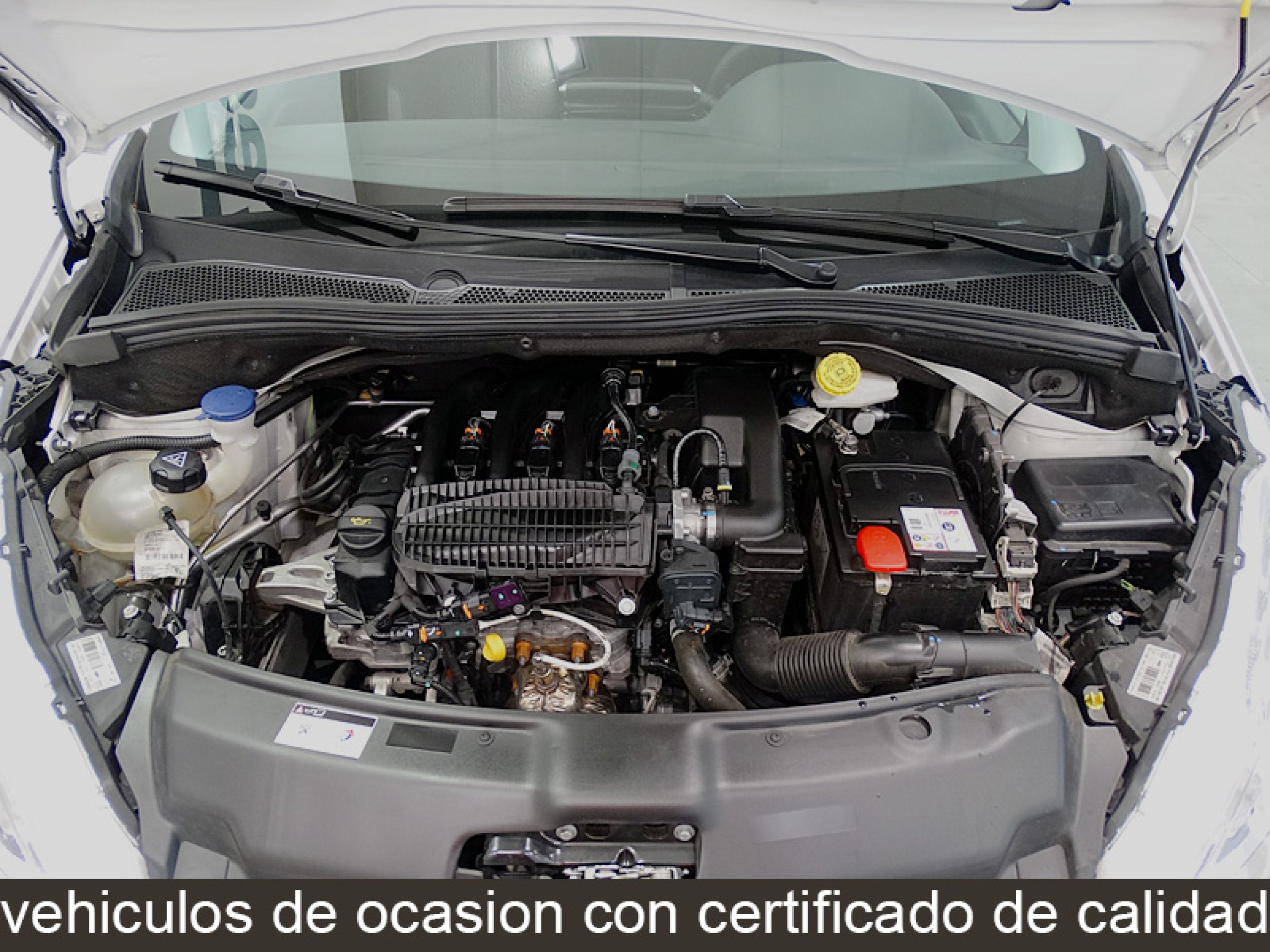 Foto Peugeot 208 15