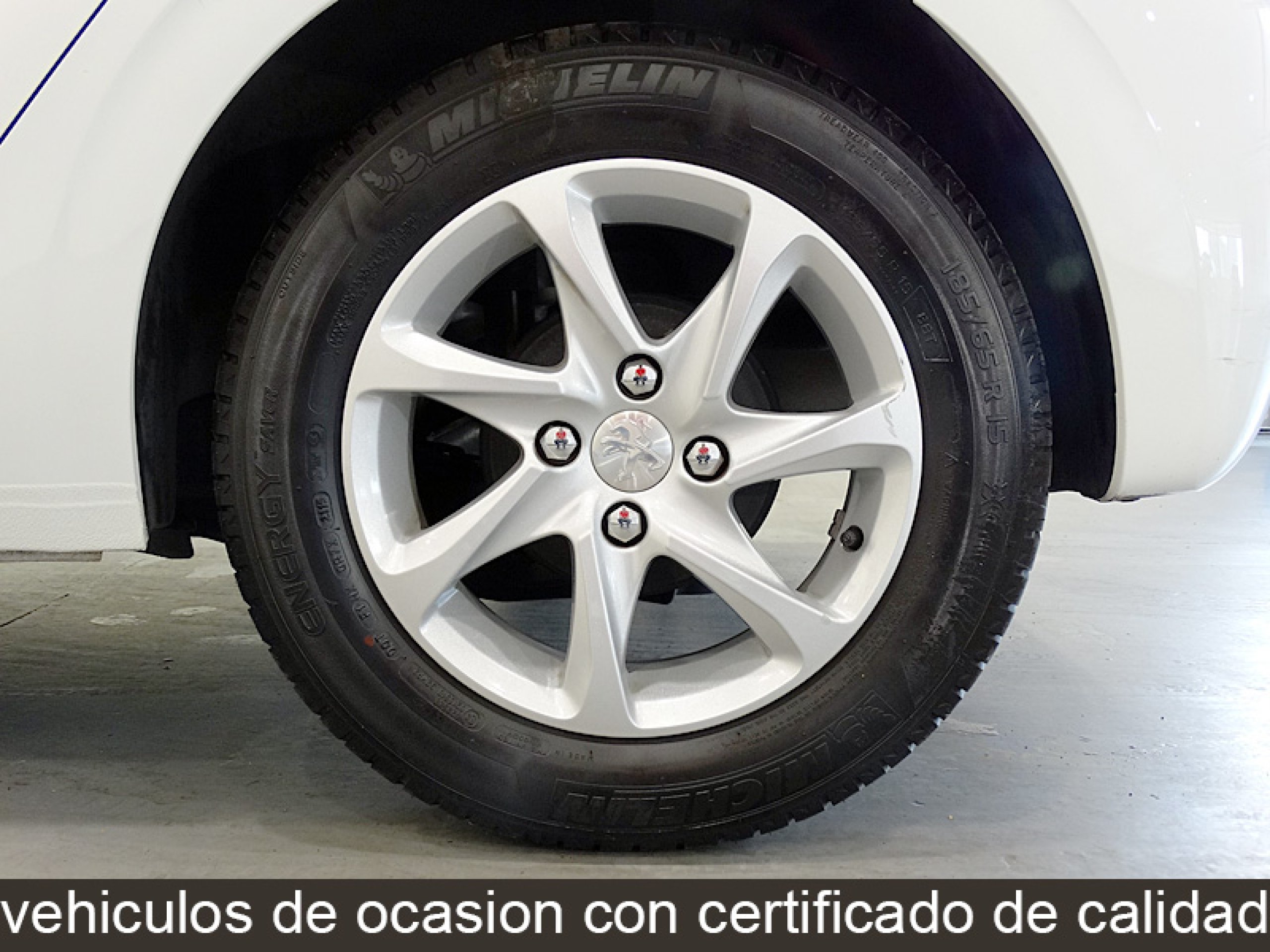 Foto Peugeot 208 24