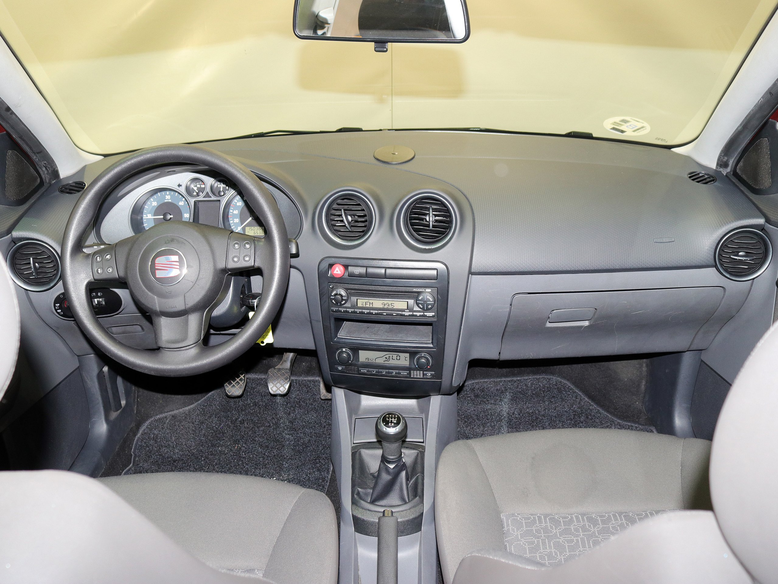 Foto Seat Ibiza 15