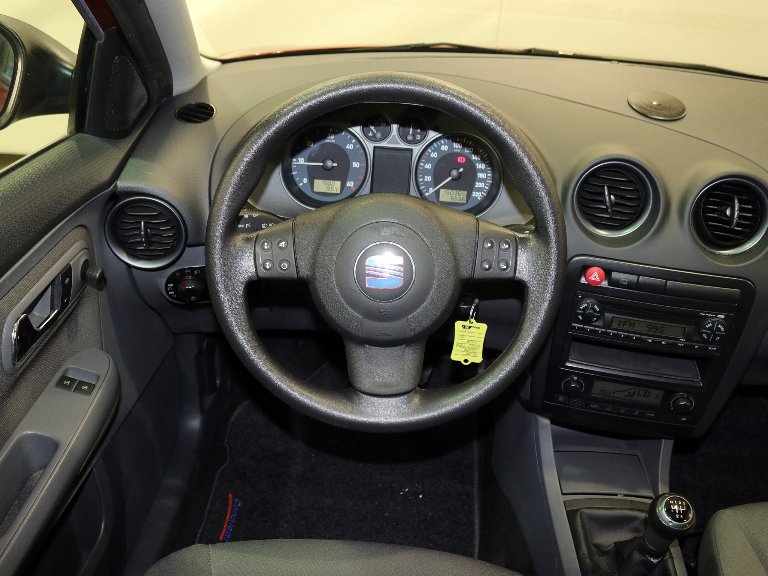 Foto Seat Ibiza 16