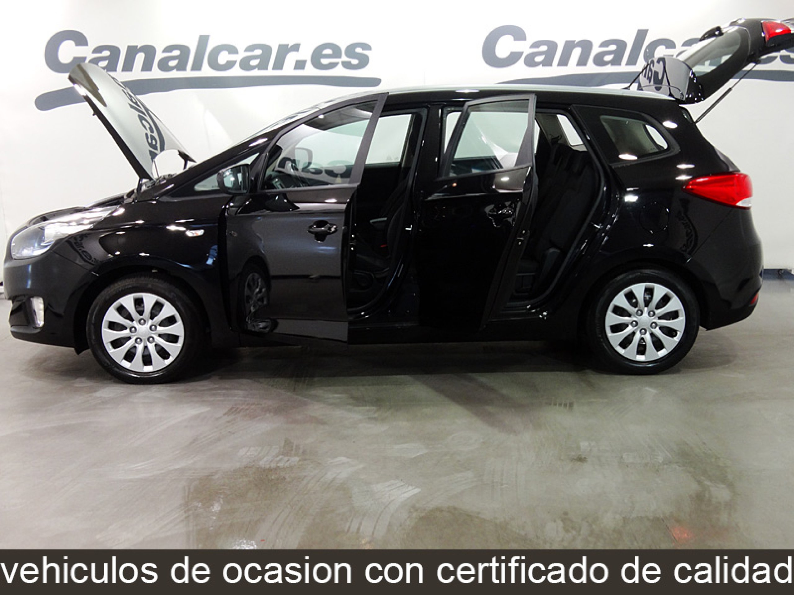 Foto Kia Carens 11