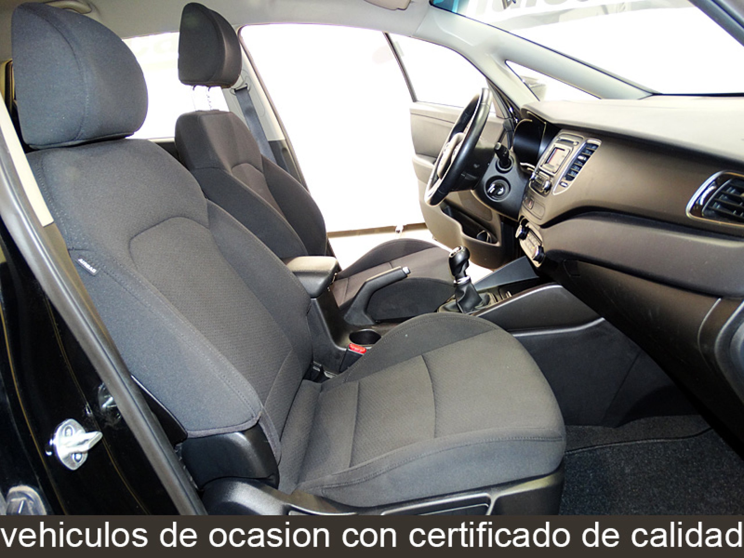 Foto Kia Carens 20