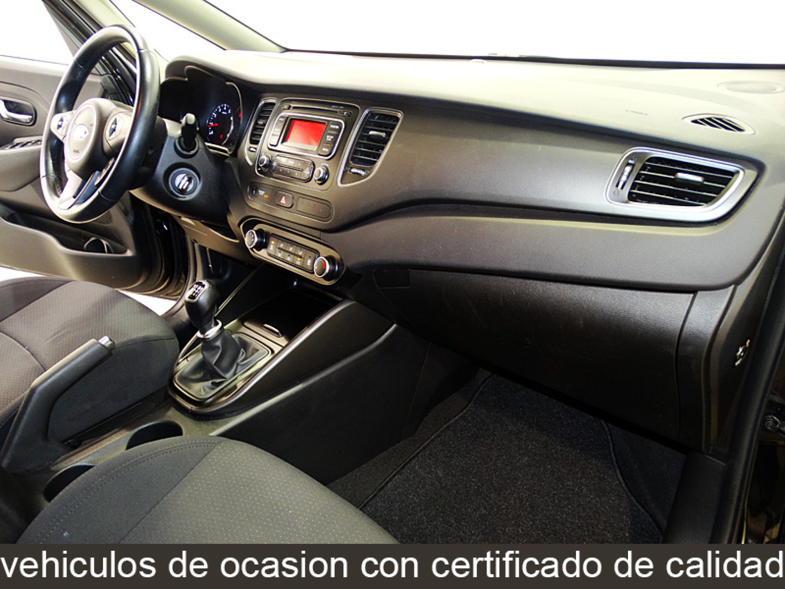Foto Kia Carens 32