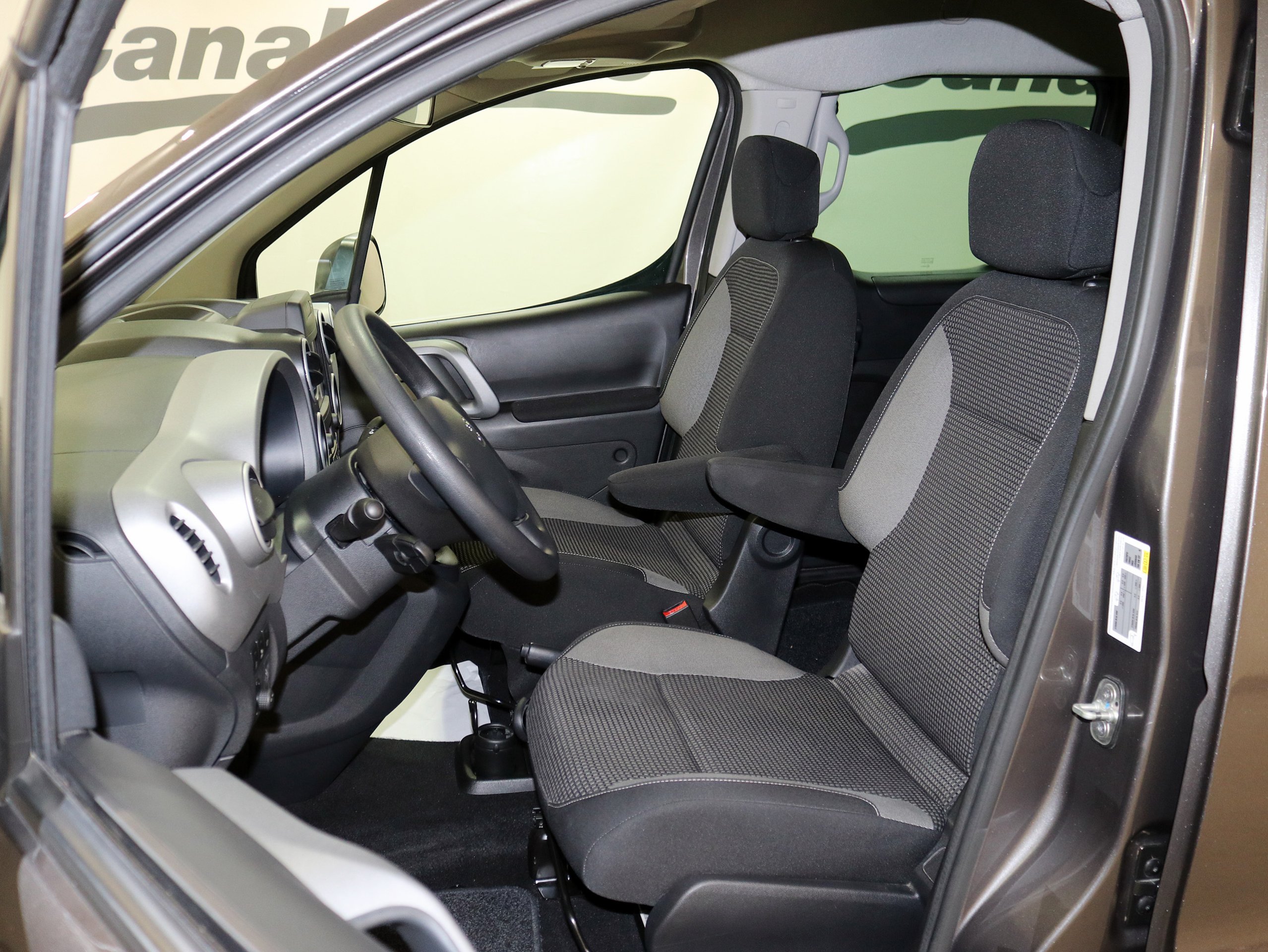 Foto Peugeot Partner 16