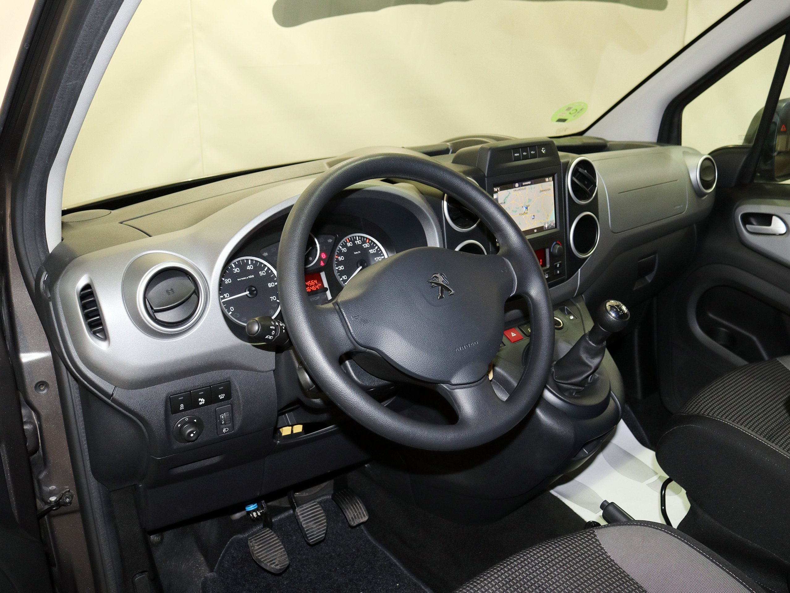 Foto Peugeot Partner 24