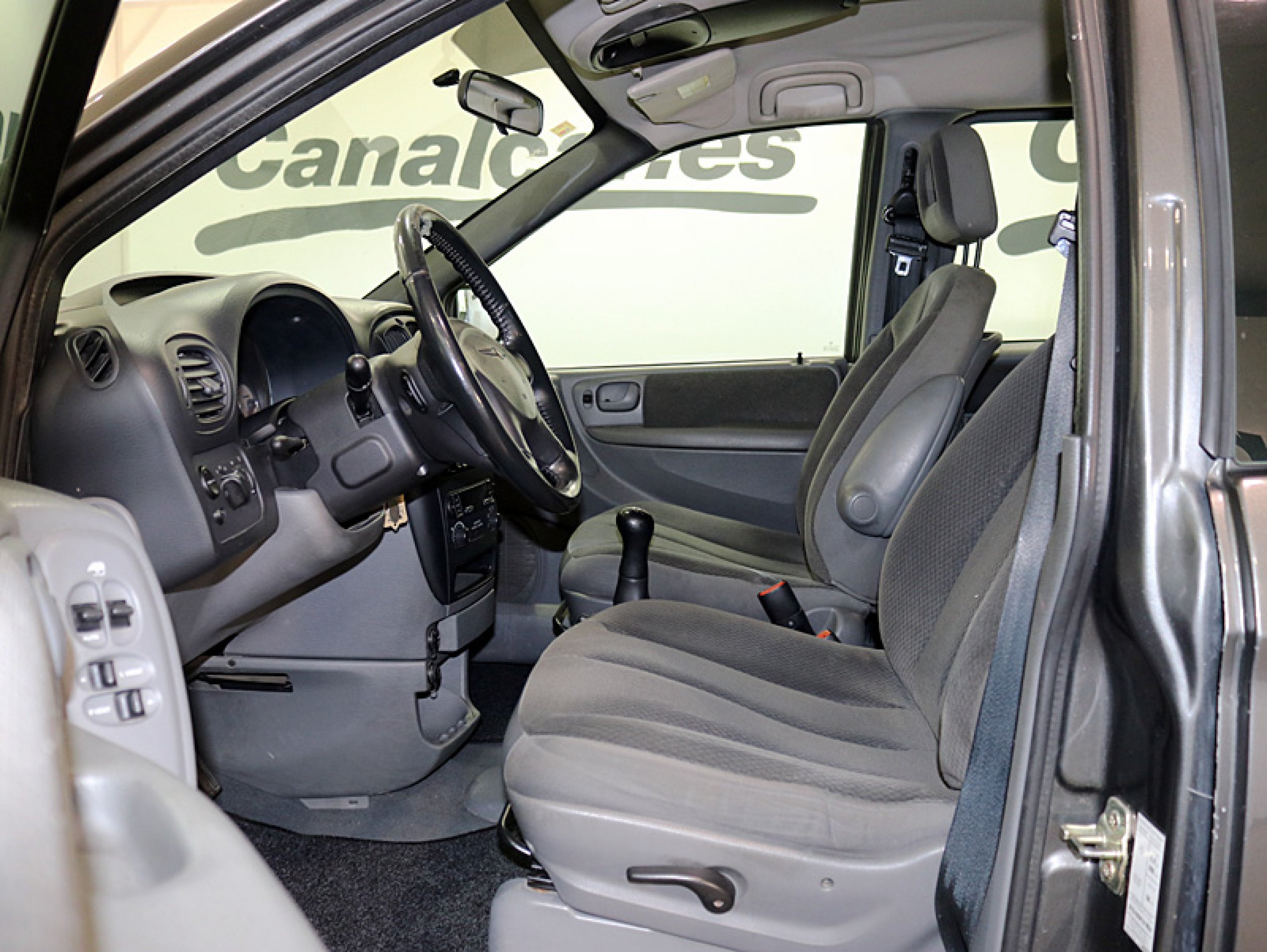 Foto Chrysler Grand Voyager 10 Foto Chrysler Grand Voyager 10