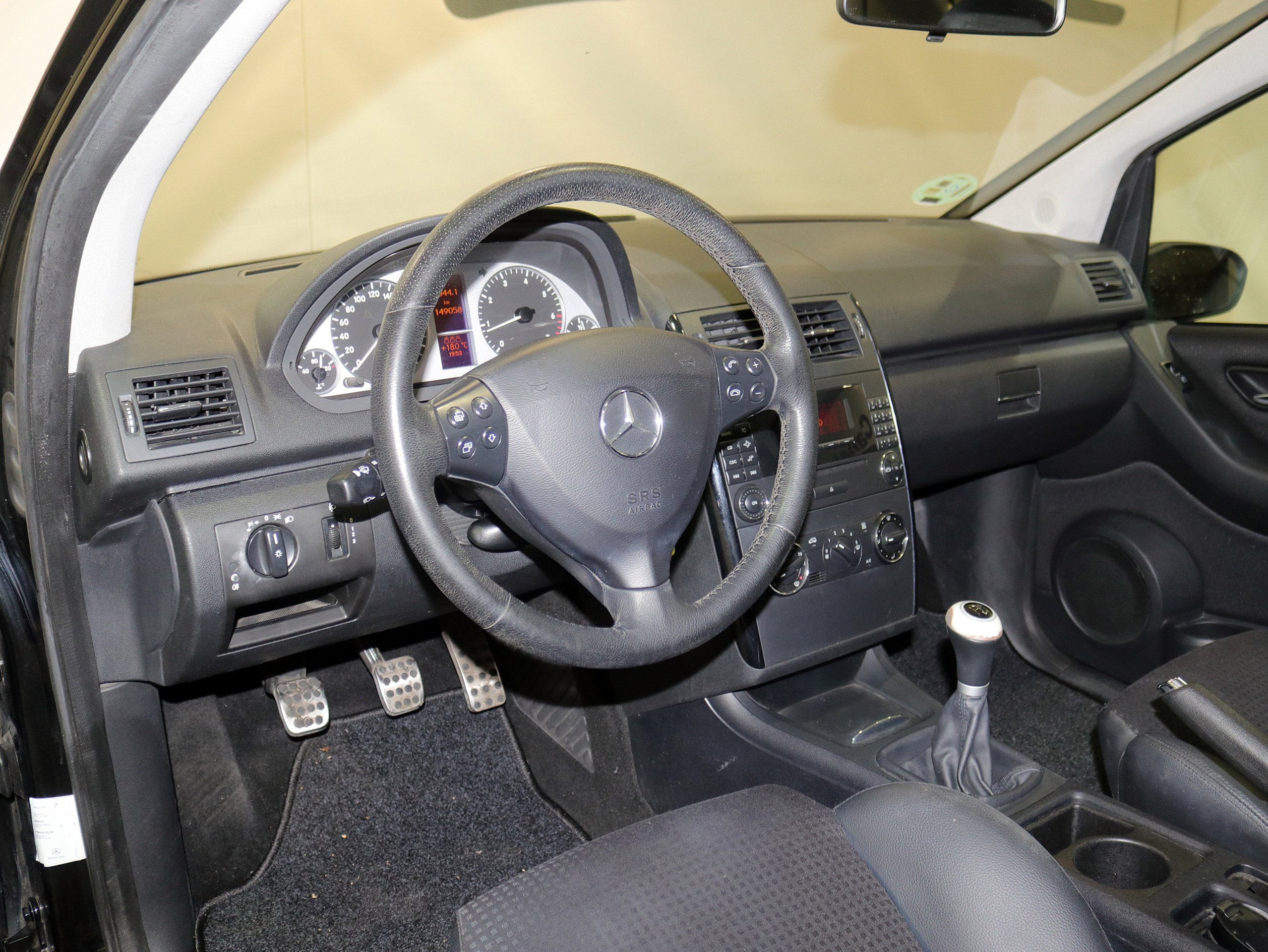 Foto Mercedes-Benz A 150 17
