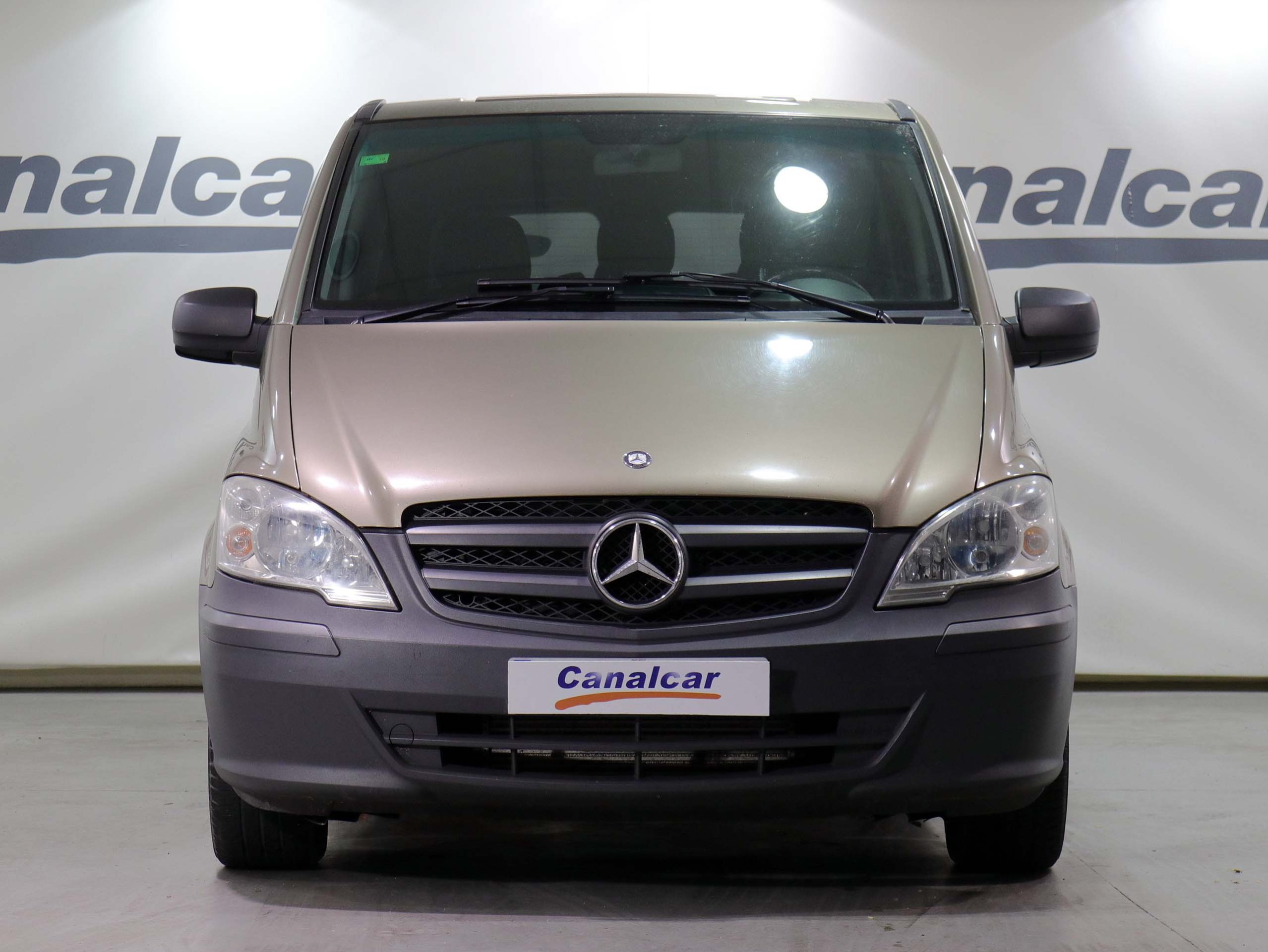 Foto Mercedes-Benz Vito 3 Foto Mercedes-Benz Vito 3