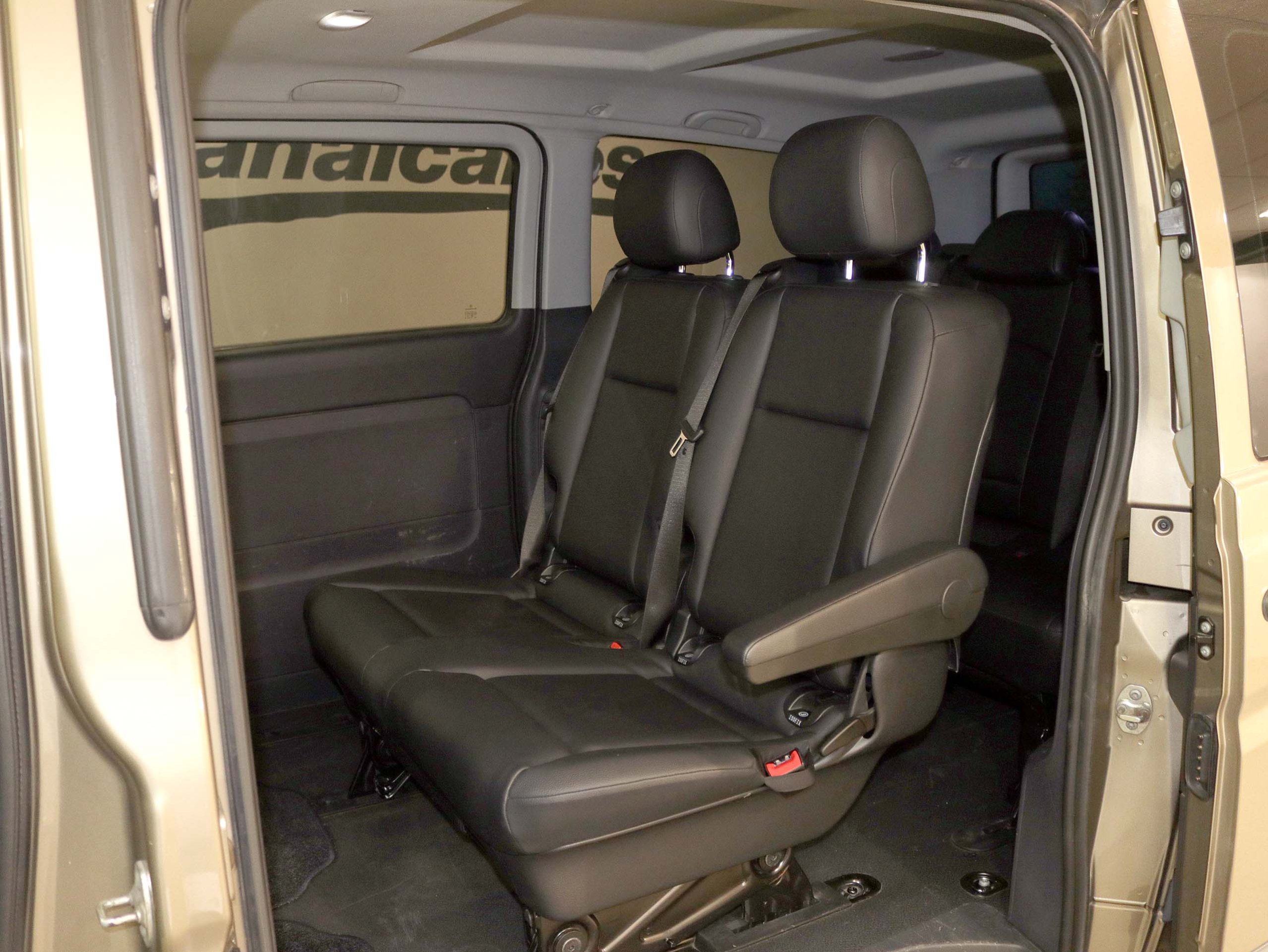 Foto Mercedes-Benz Vito 14 Foto Mercedes-Benz Vito 14