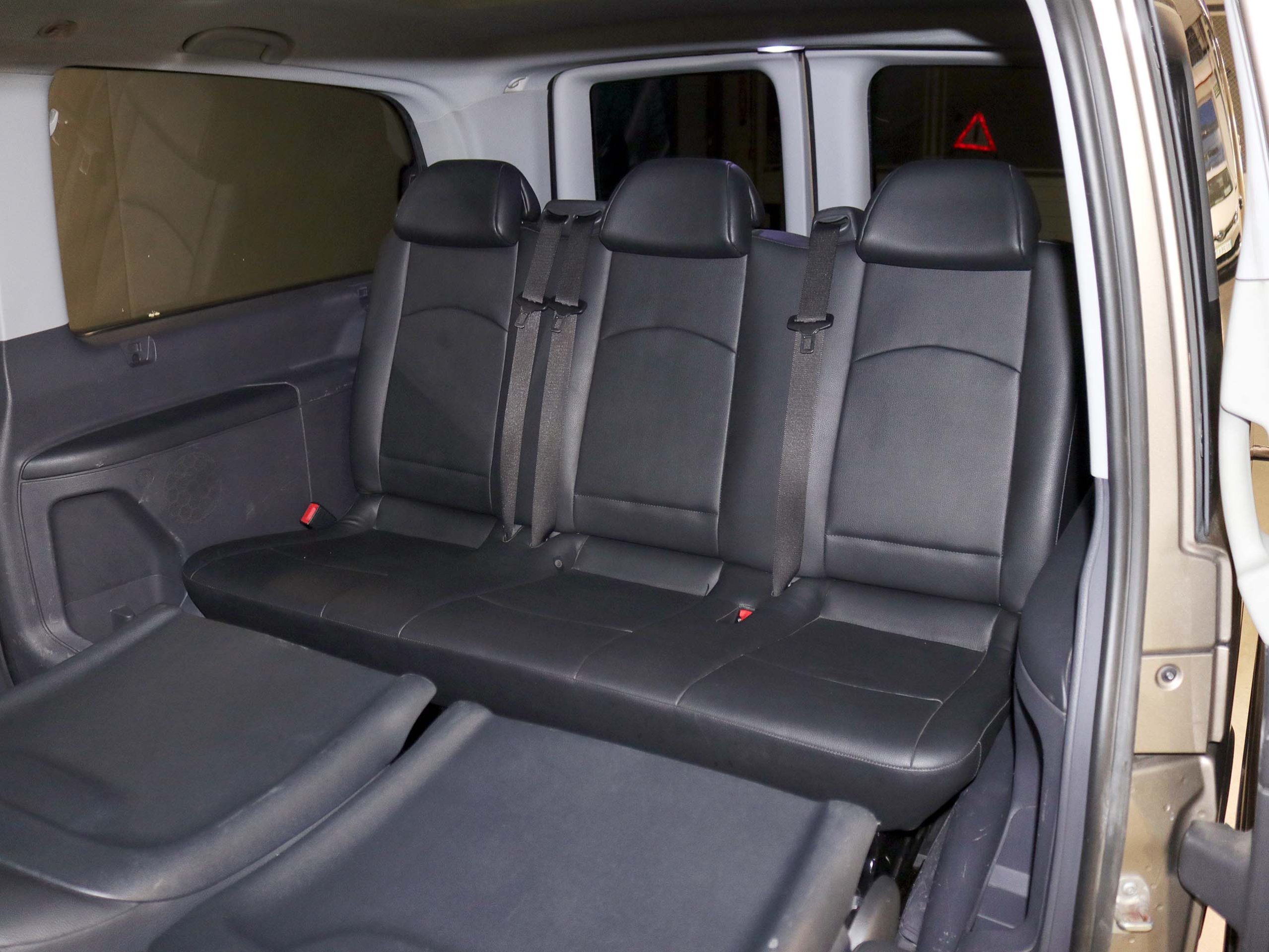 Foto Mercedes-Benz Vito 15 Foto Mercedes-Benz Vito 15