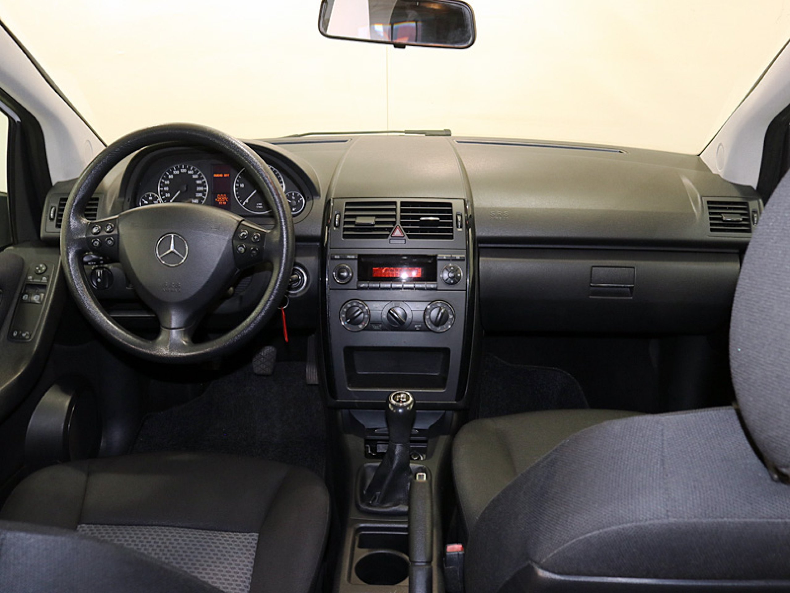 Foto Mercedes-Benz A 160 15 Foto Mercedes-Benz A 160 15