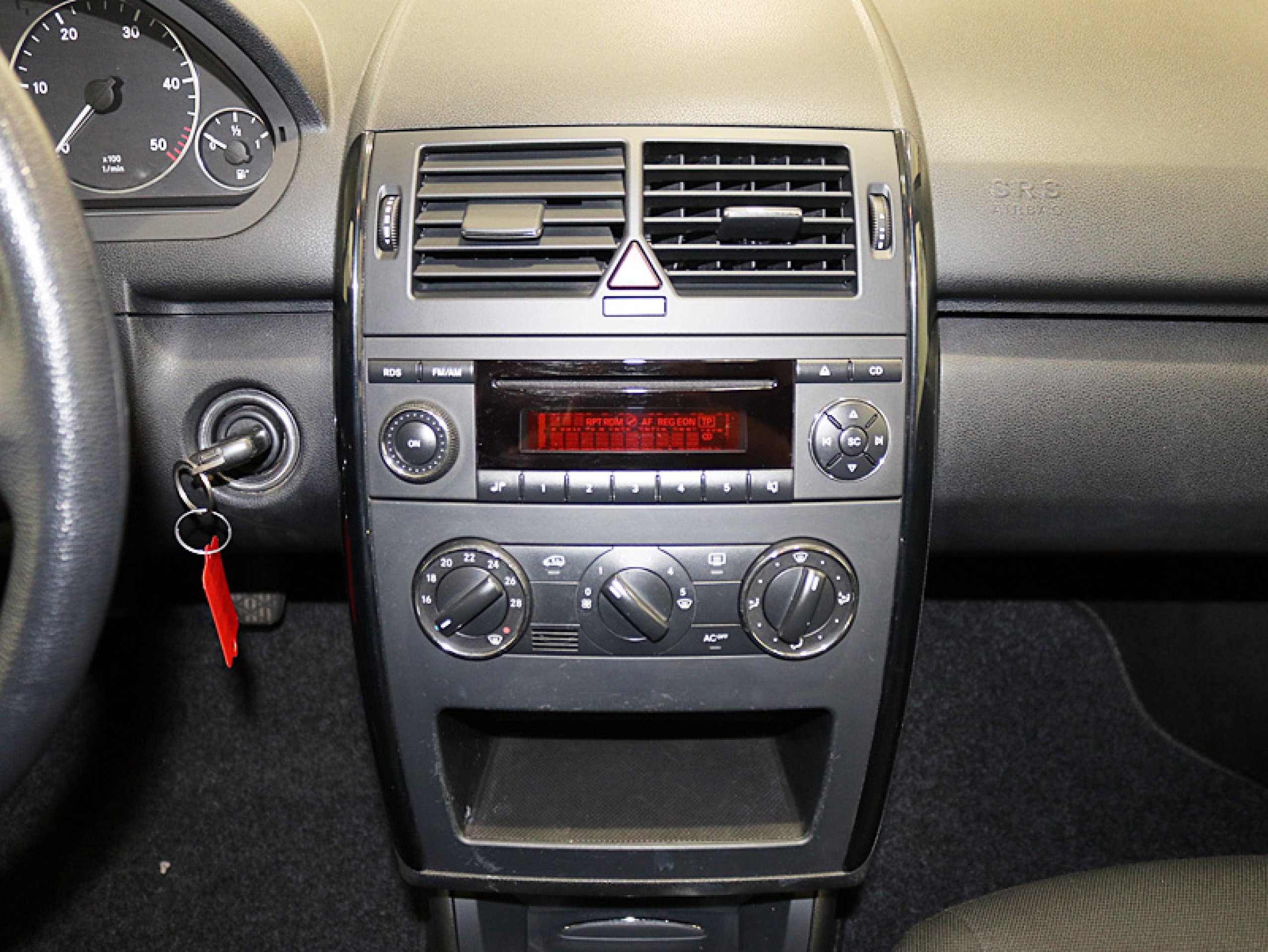 Foto Mercedes-Benz A 160 17 Foto Mercedes-Benz A 160 17