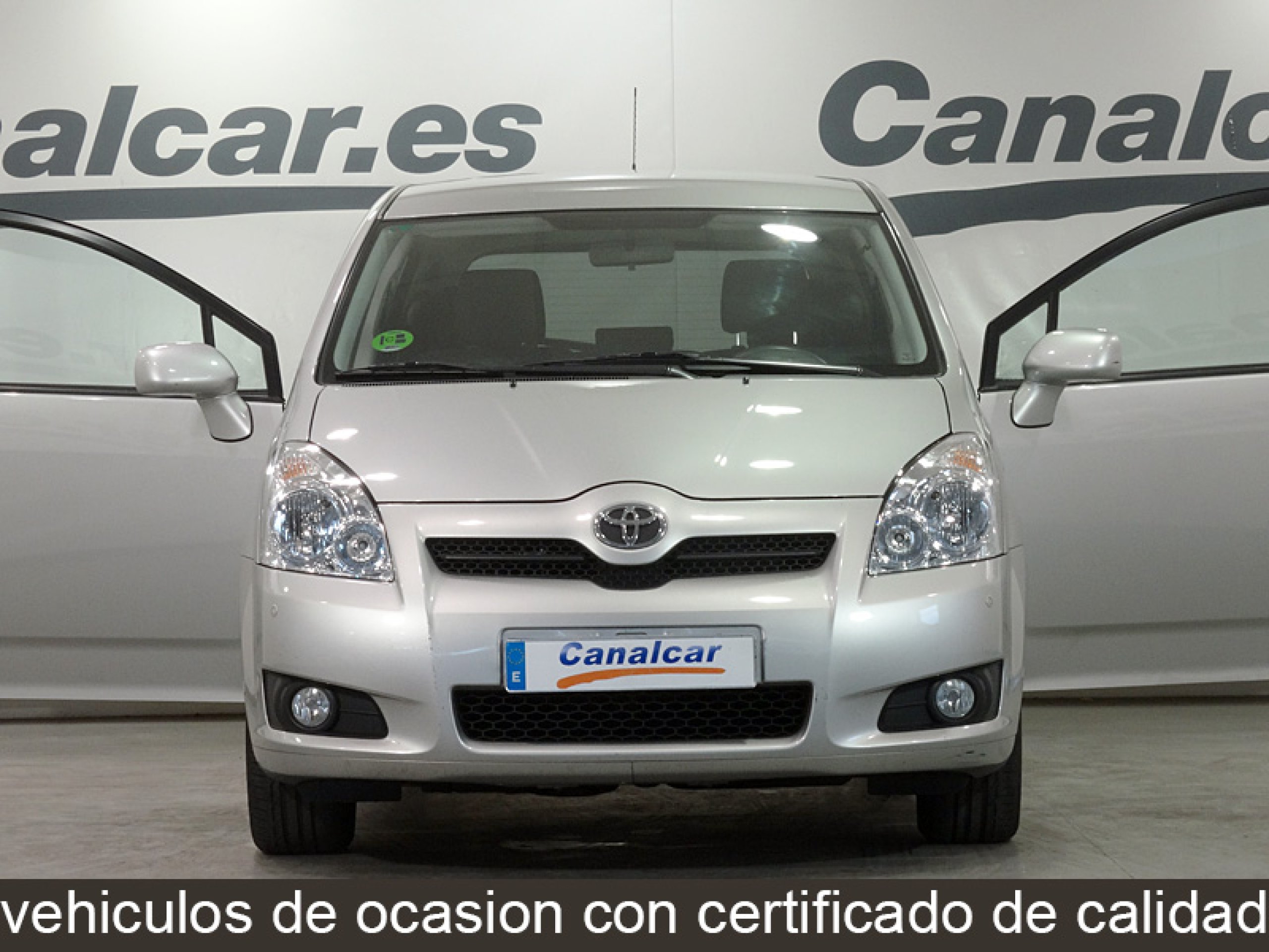 Foto Toyota Corolla Verso 4