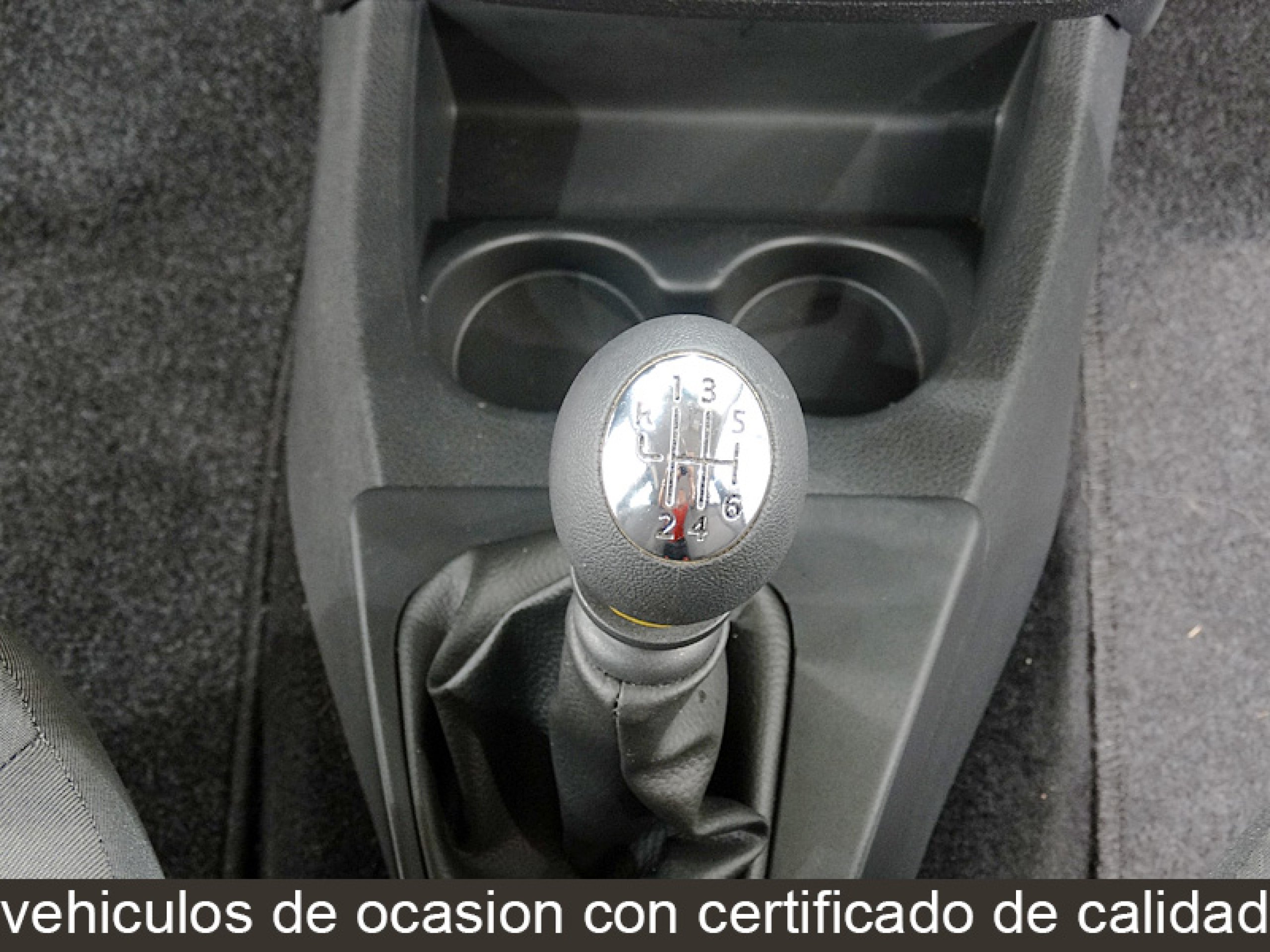 Foto Dacia Lodgy 32