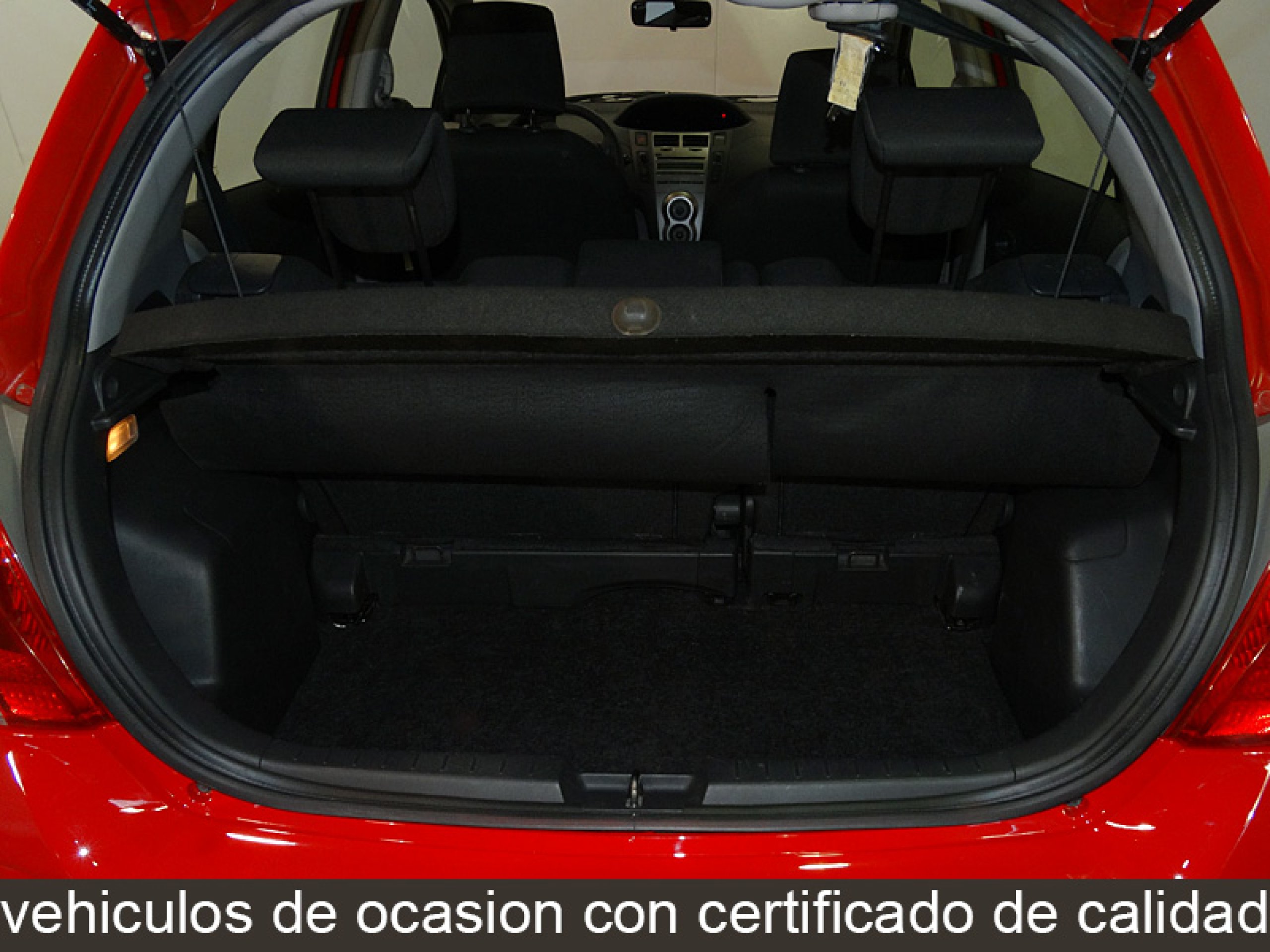 Foto Toyota Yaris 8