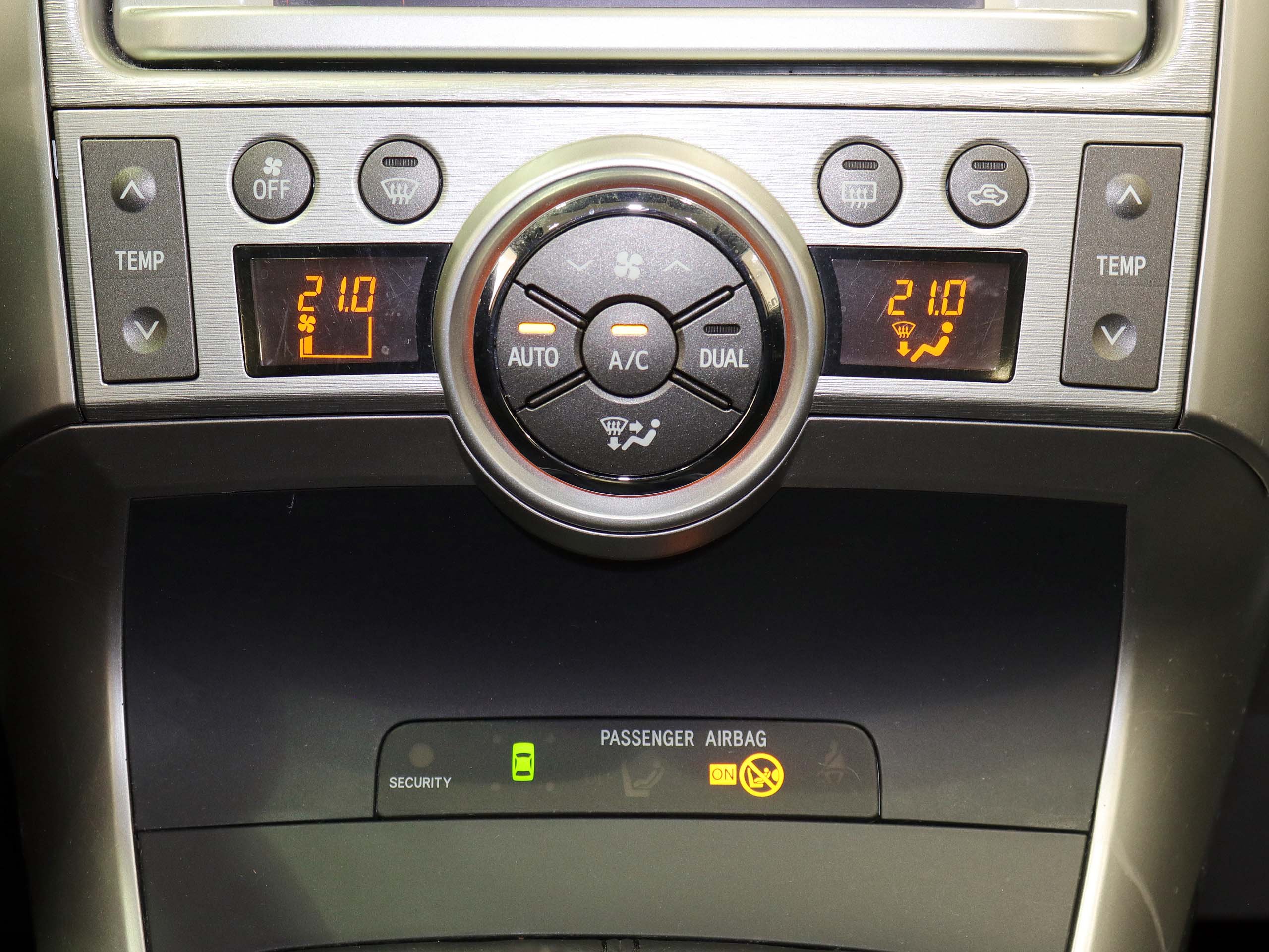 Foto Toyota Verso 30