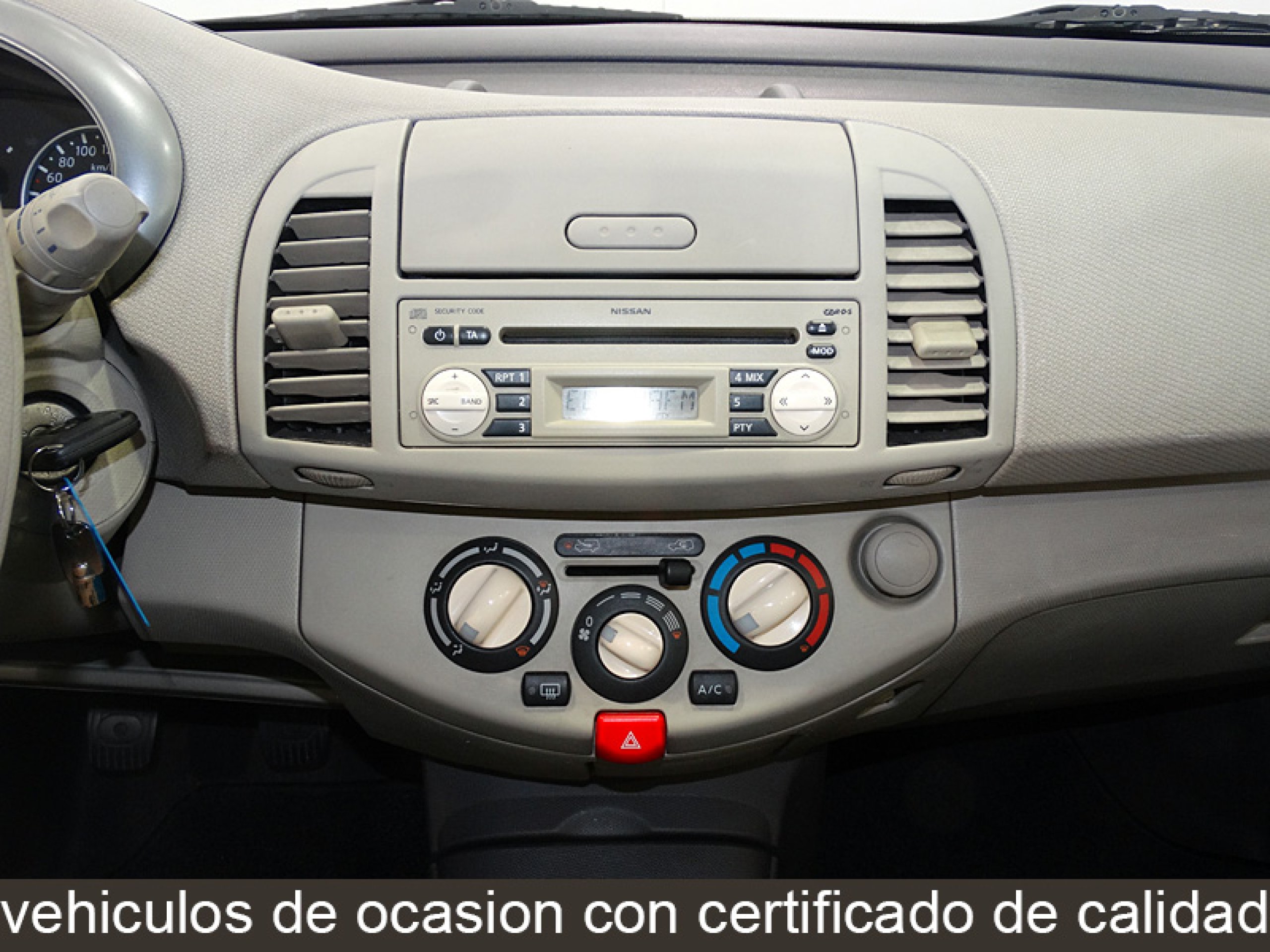 Foto Nissan Micra 13
