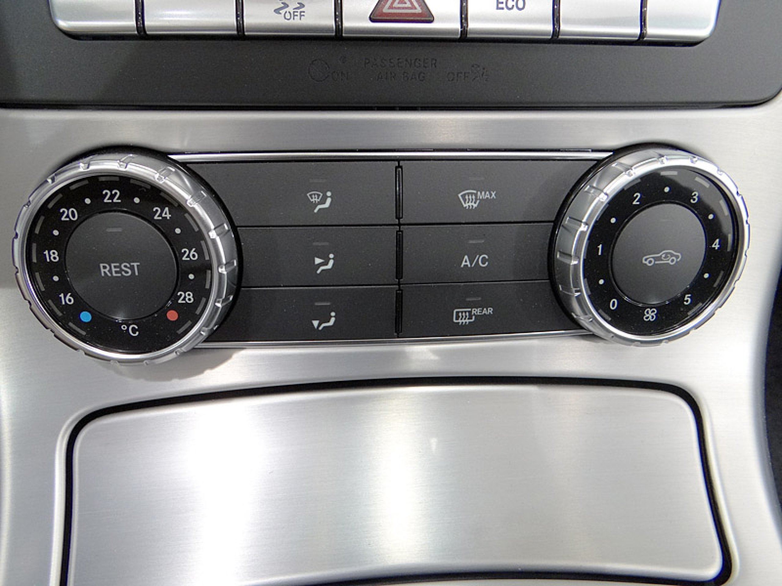 Foto Mercedes-Benz SLK 200 37