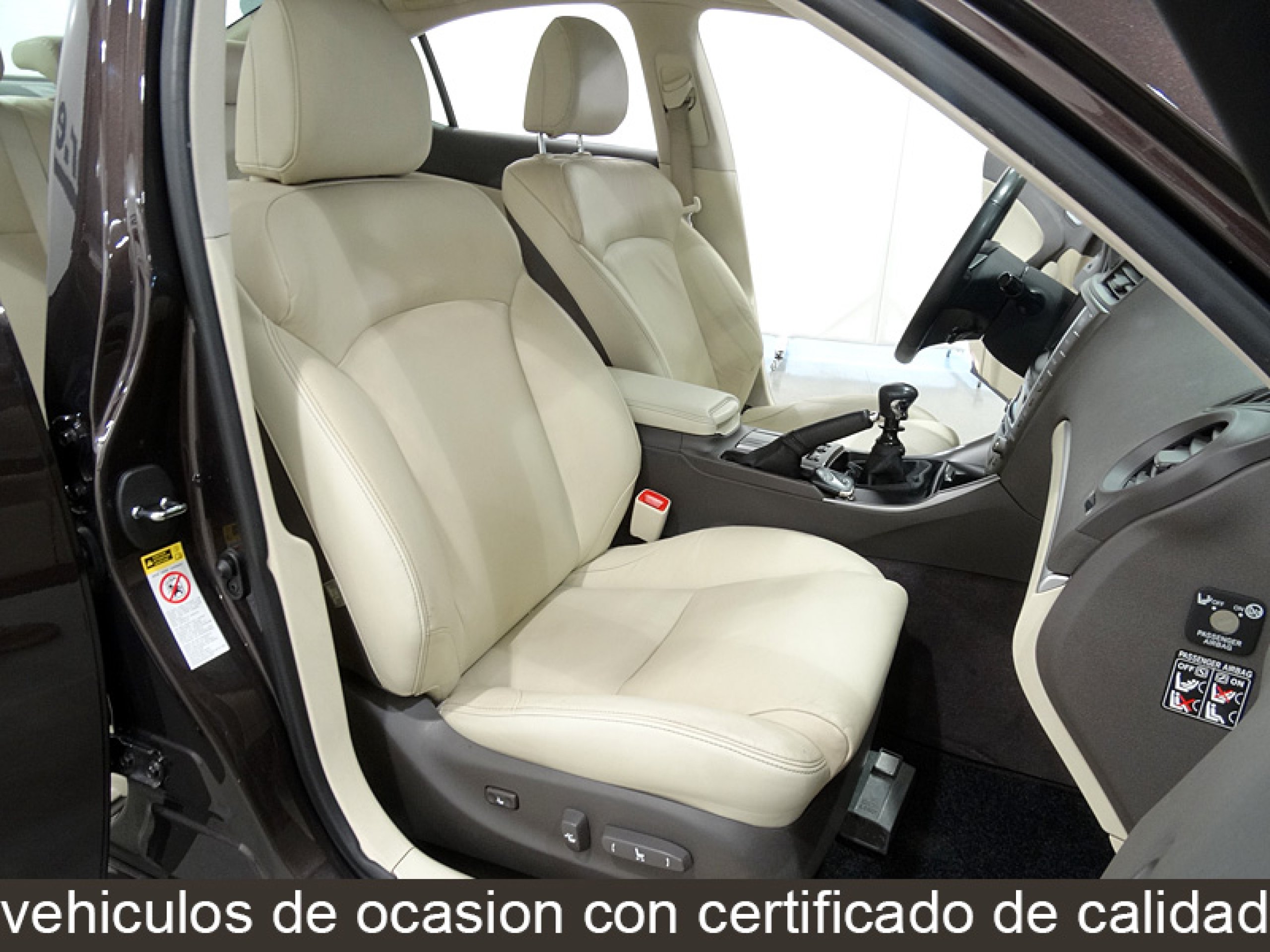 Foto Lexus IS 200 8