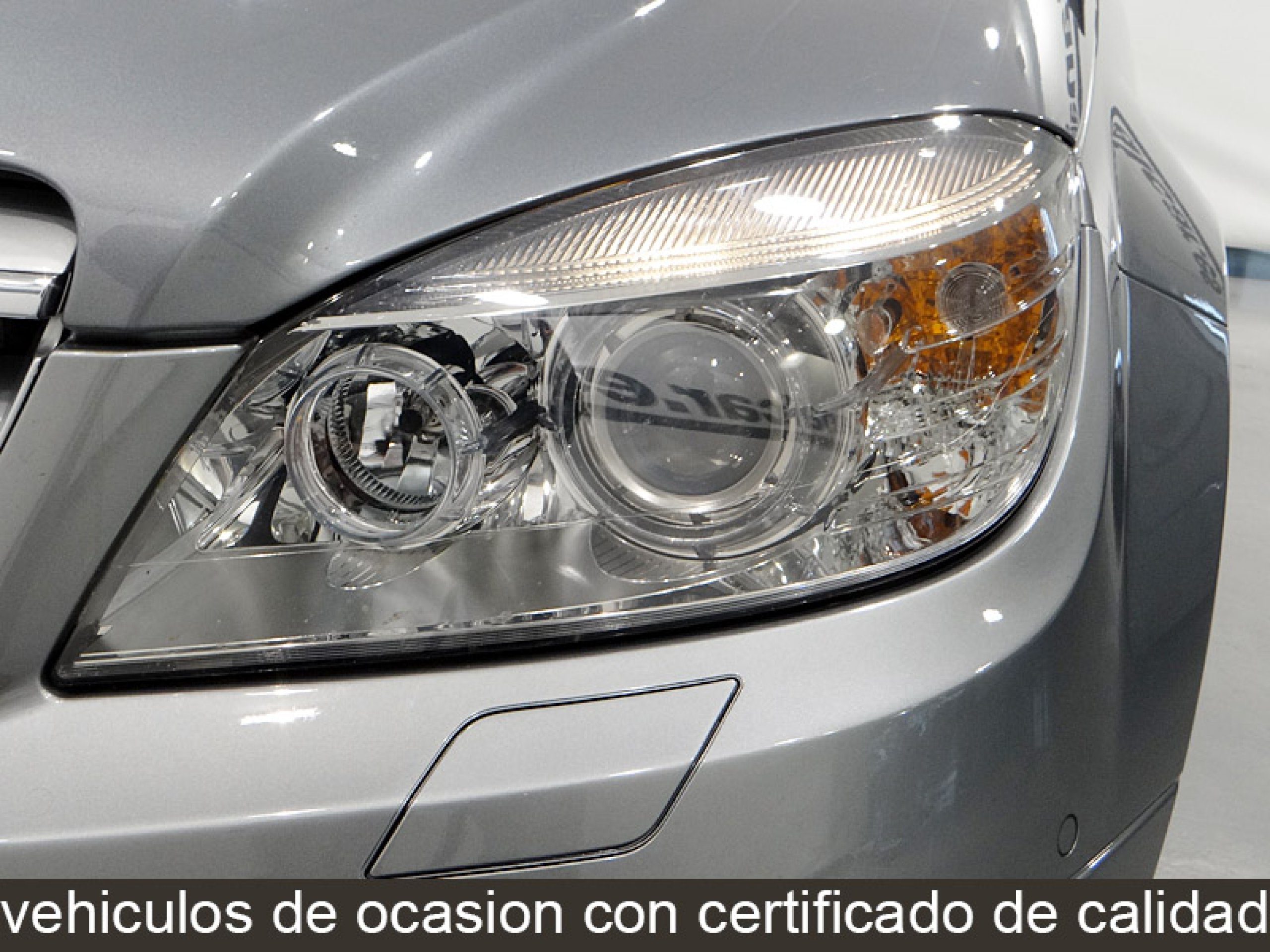 Foto Mercedes-Benz C 200 23