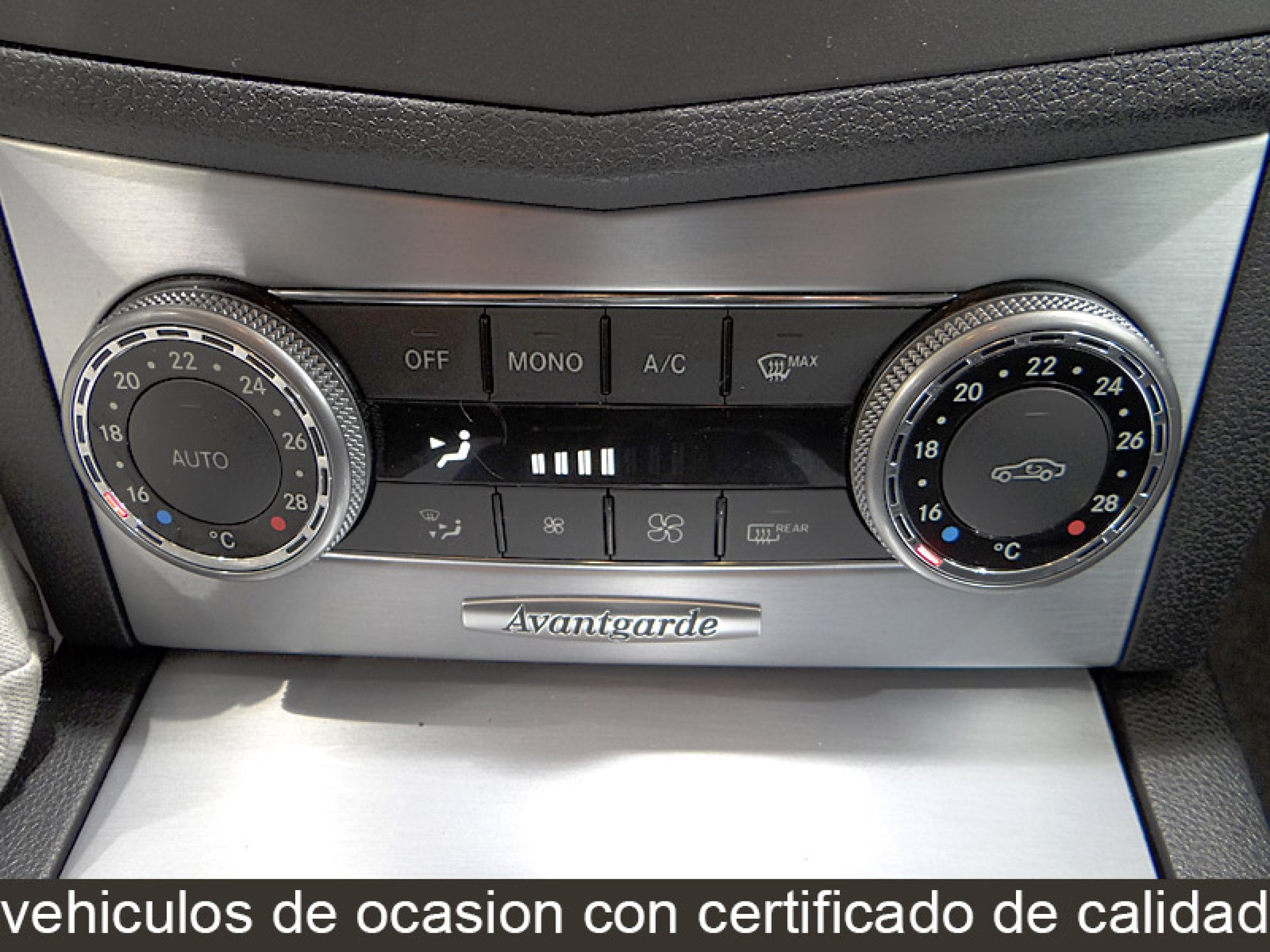 Foto Mercedes-Benz C 200 44