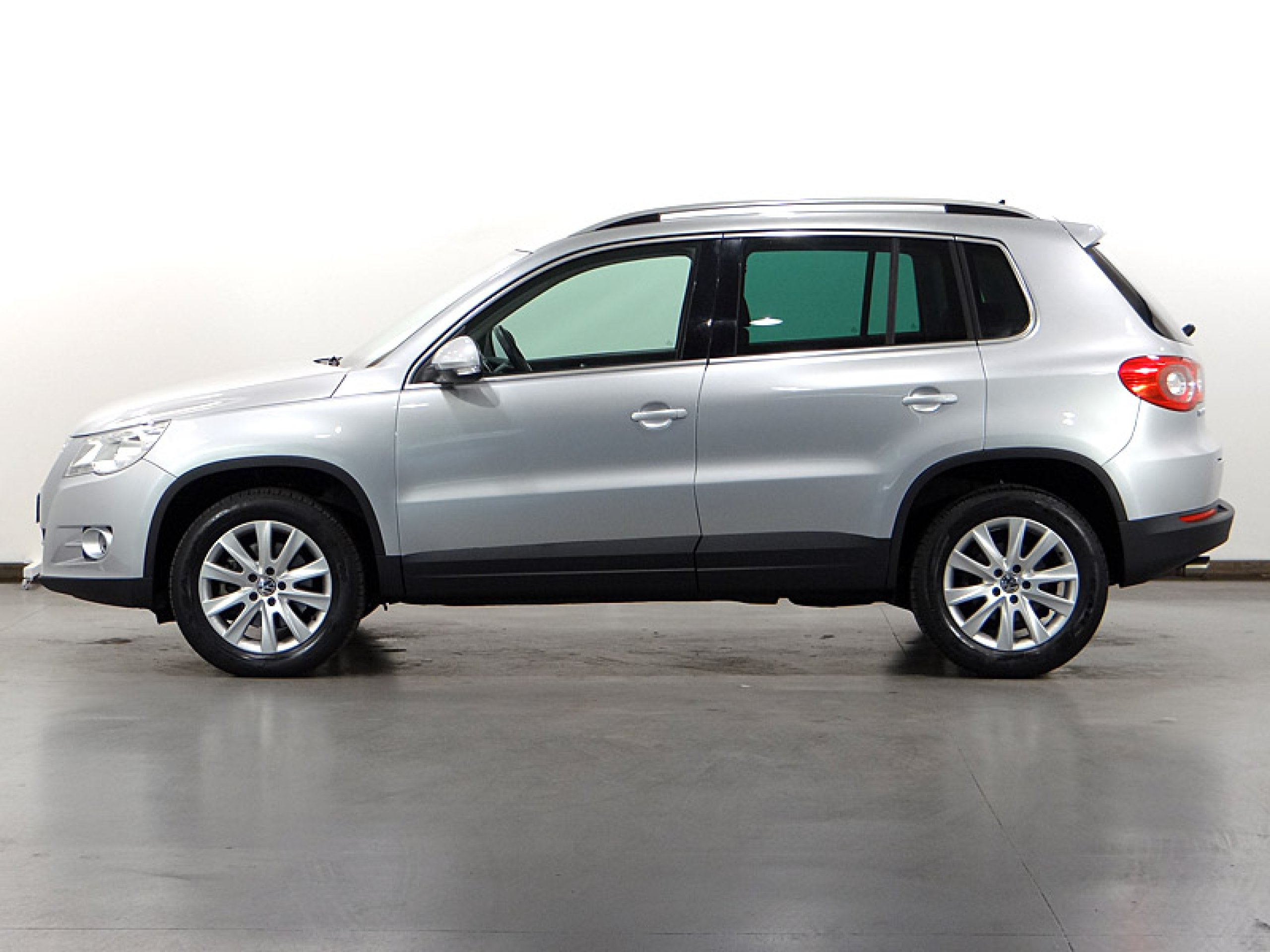 Foto Volkswagen Tiguan 13