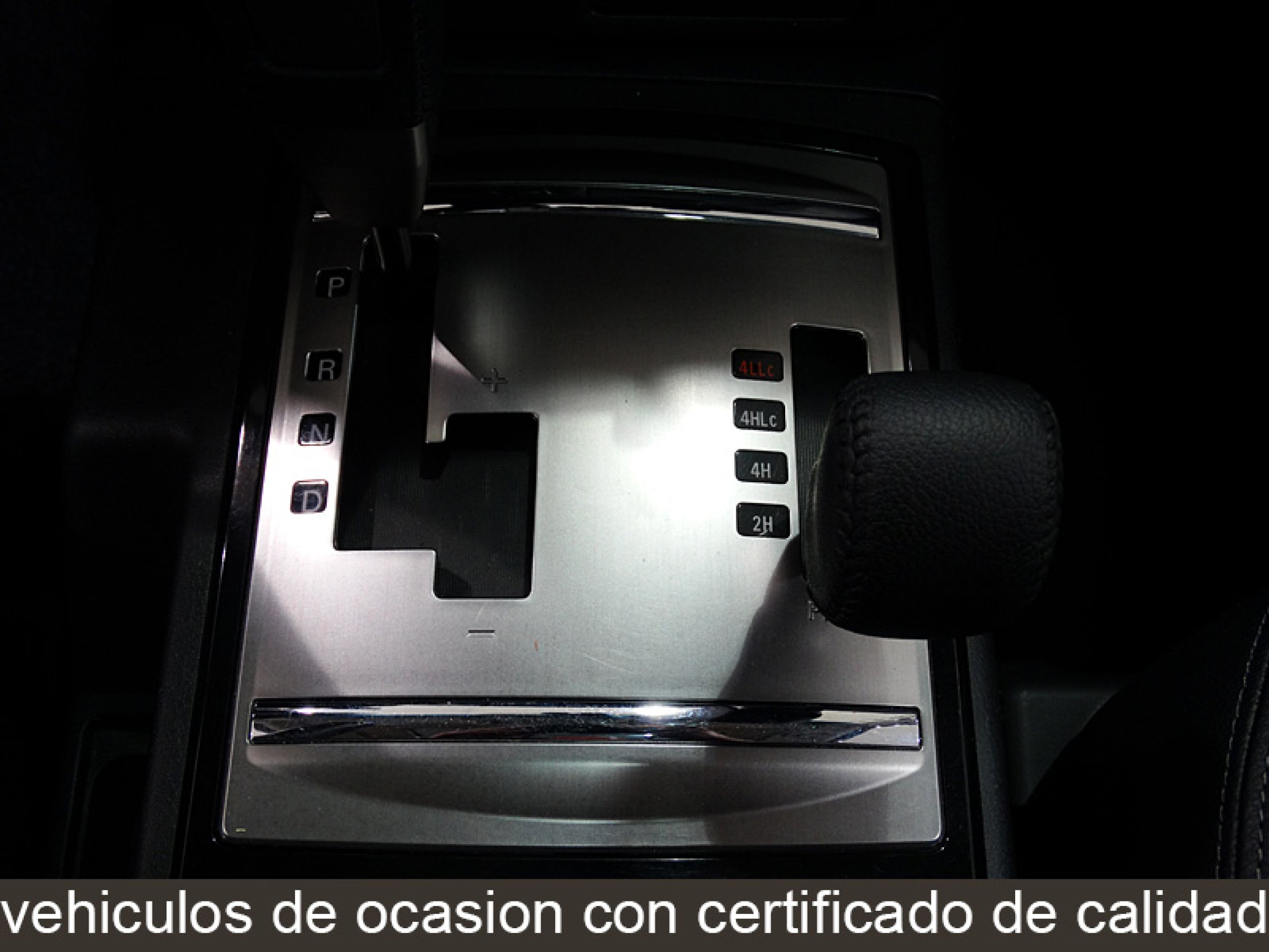Foto Mitsubishi Montero 31
