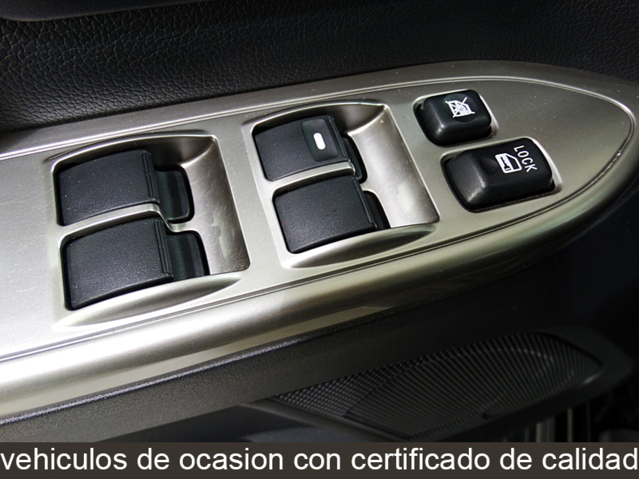 Foto Mitsubishi Montero 33
