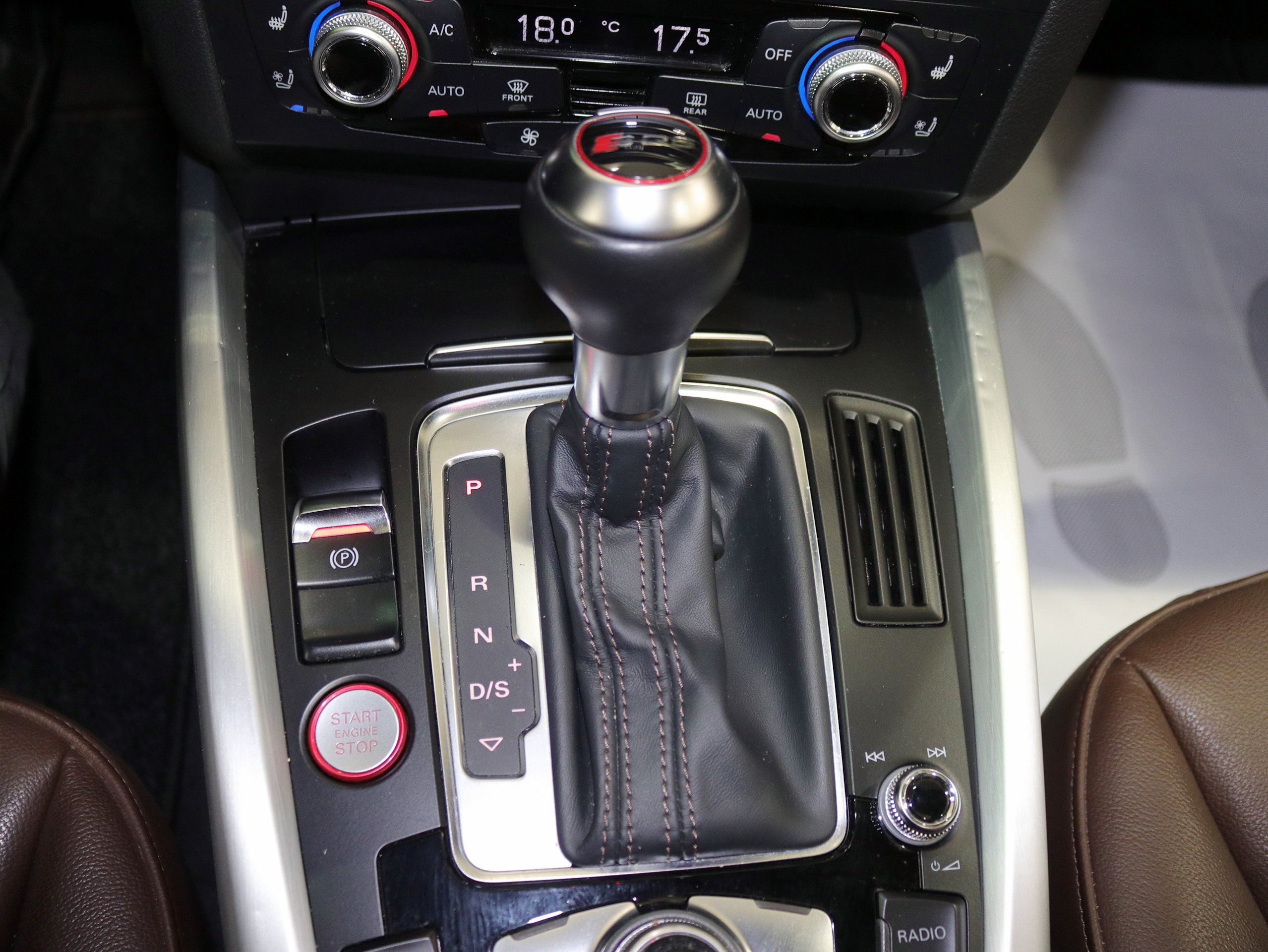 Foto Audi SQ5 39