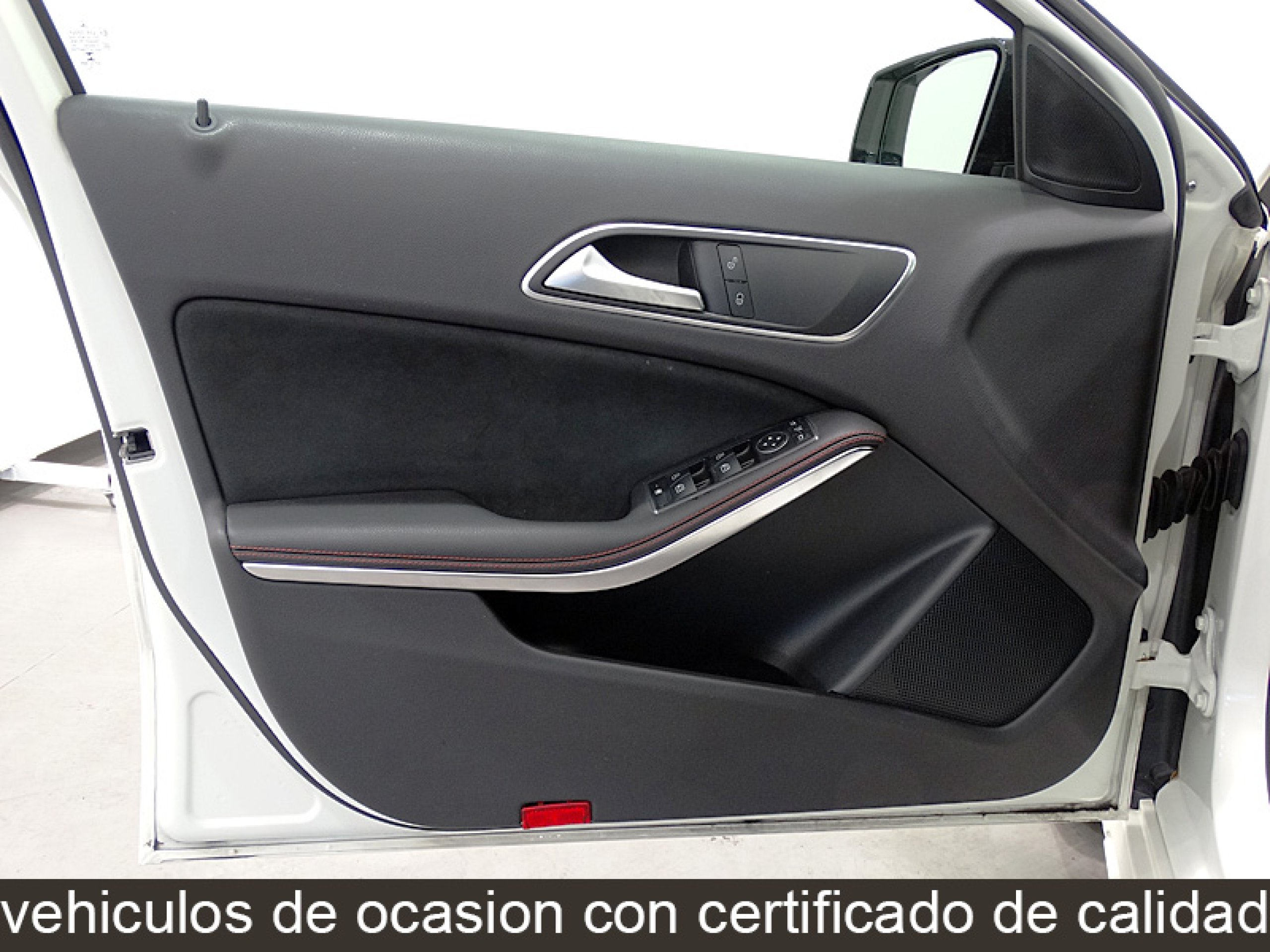 Foto Mercedes-Benz A 200 21