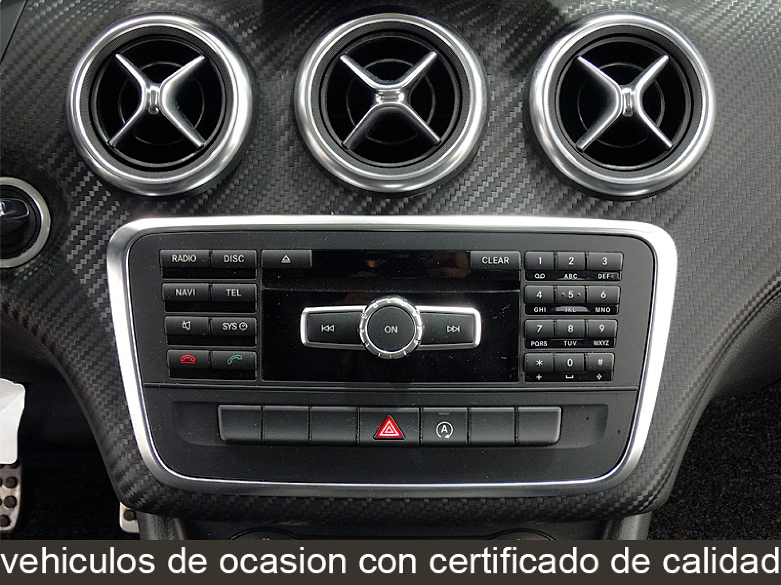 Foto Mercedes-Benz A 200 30