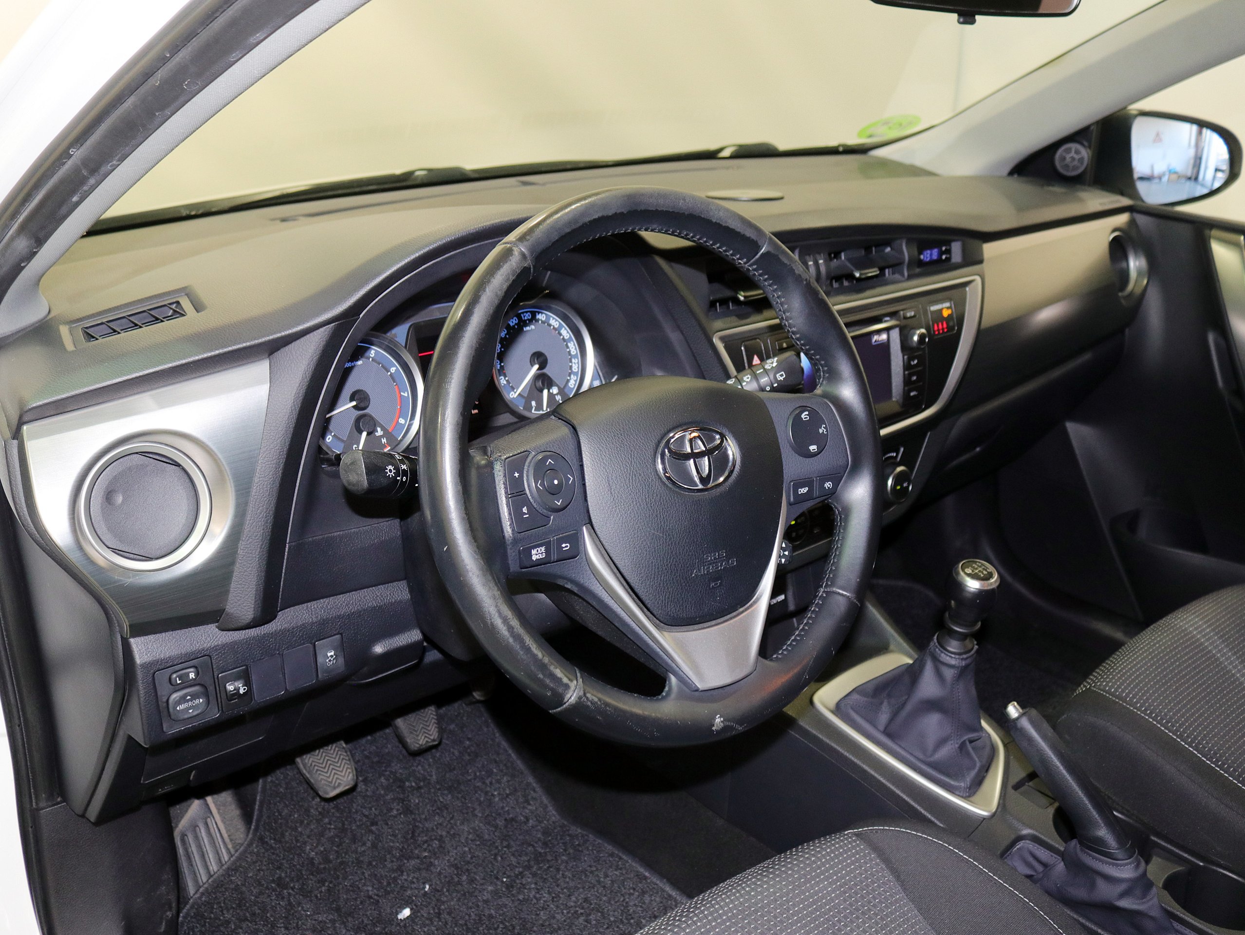 Foto Toyota Auris 21