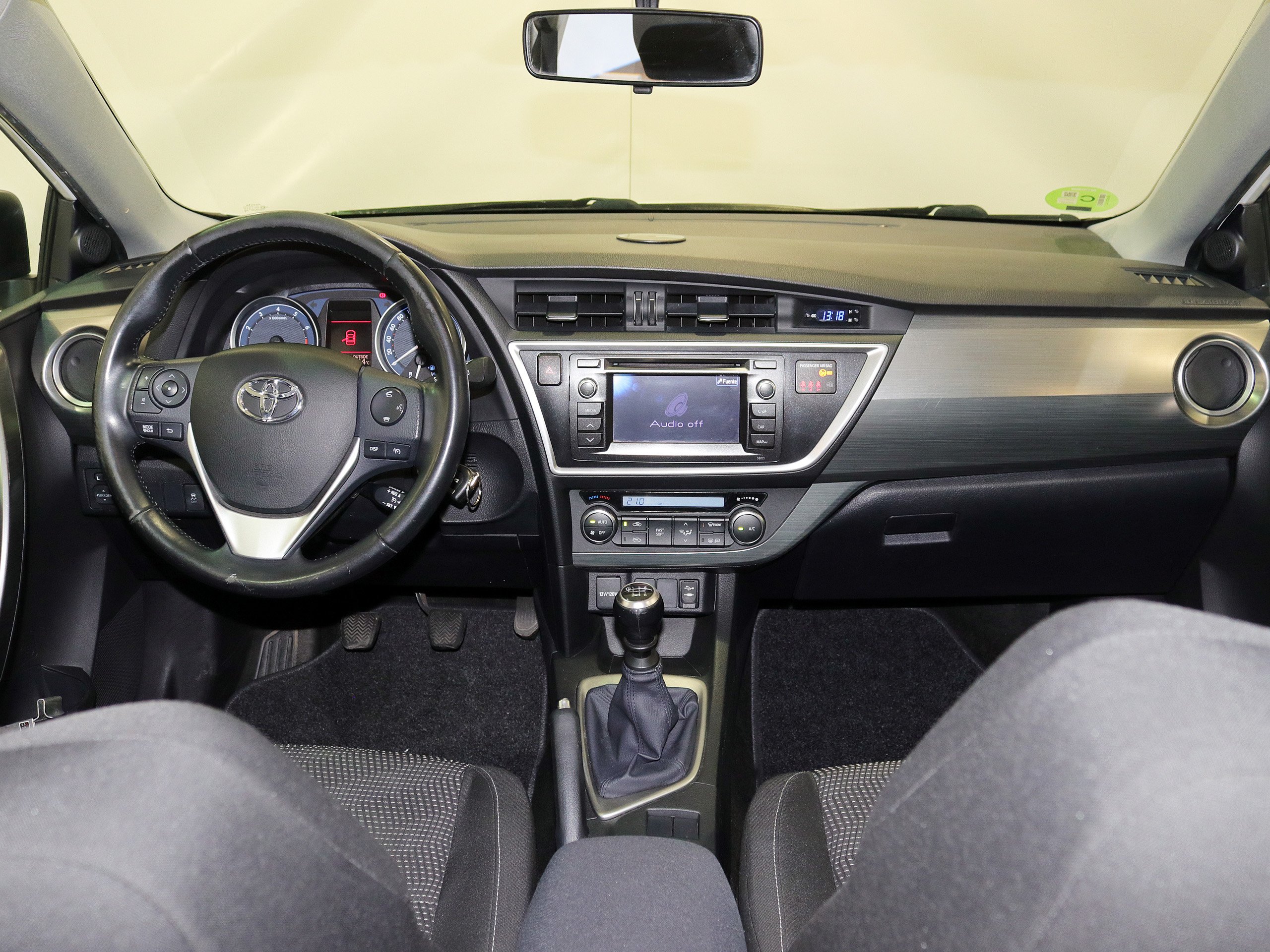 Foto Toyota Auris 22