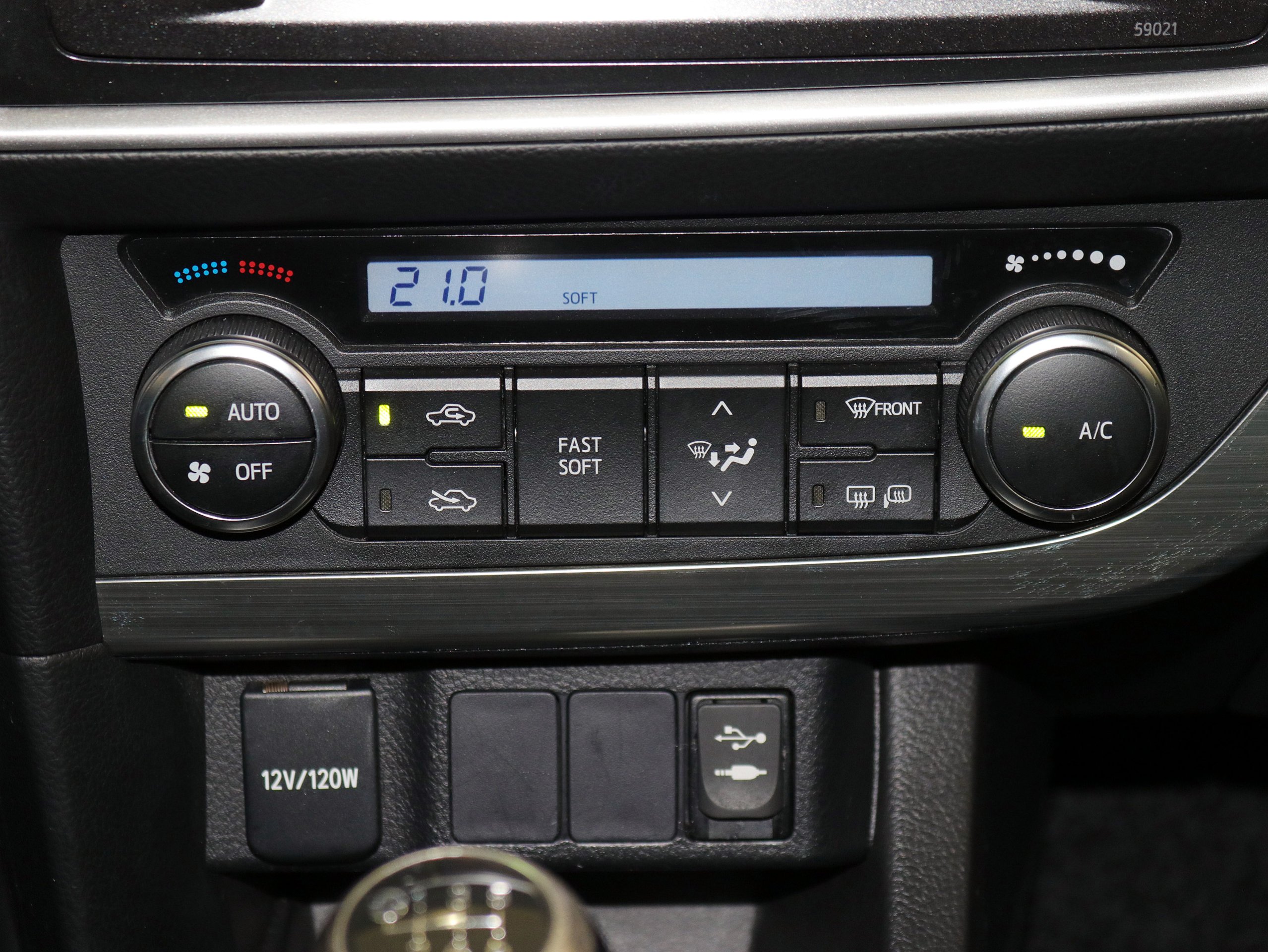 Foto Toyota Auris 26