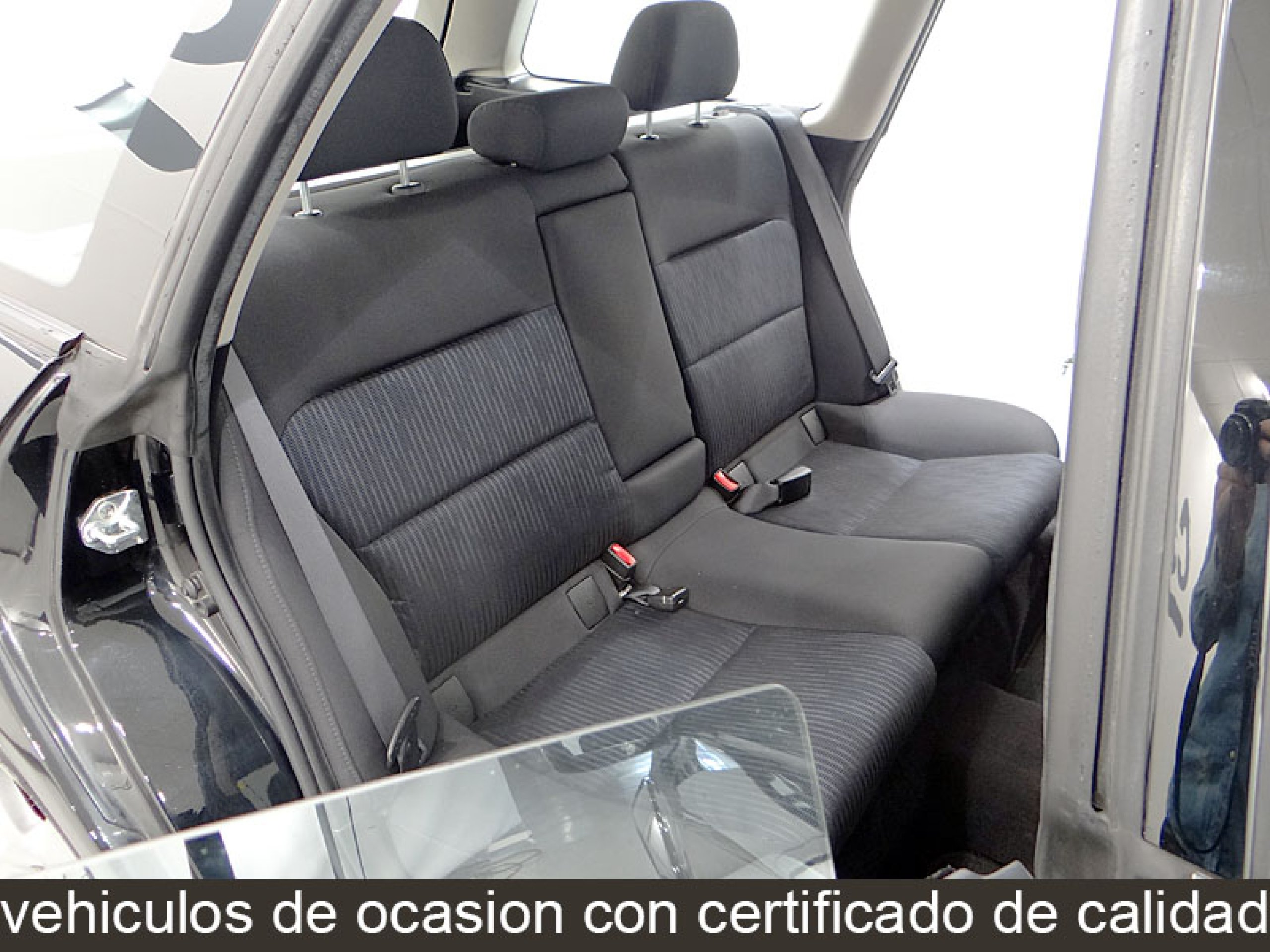 Foto Subaru Legacy 24