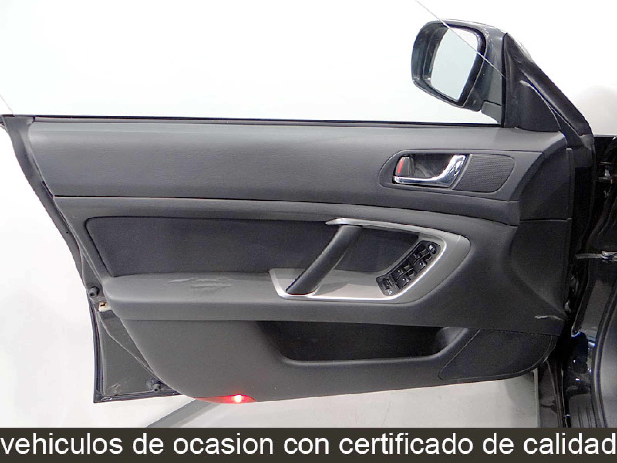 Foto Subaru Legacy 25